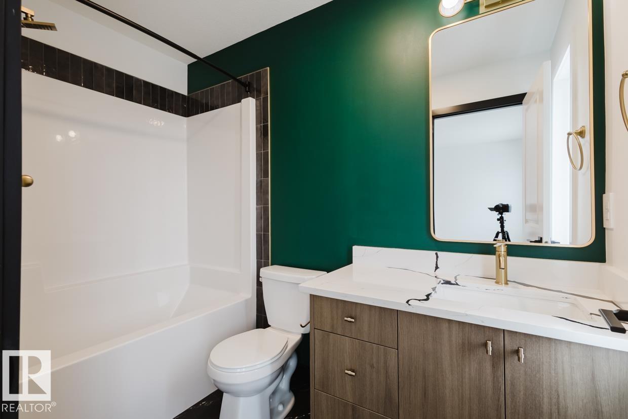 Photo 20 at 2124 Crossbill Lane NW, Kinglet Gardens, Edmonton