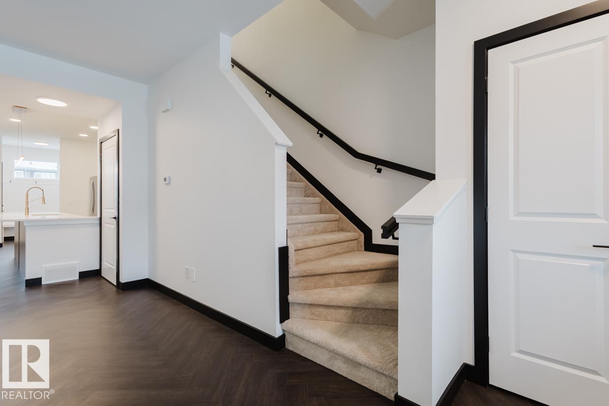 Photo 29 at 2124 Crossbill Lane NW, Kinglet Gardens, Edmonton