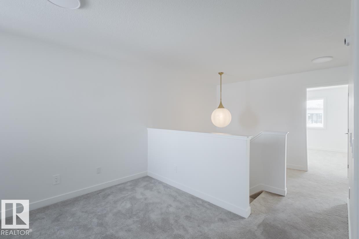 Photo 9 at 39 Chartres Close, Chérot, St. Albert