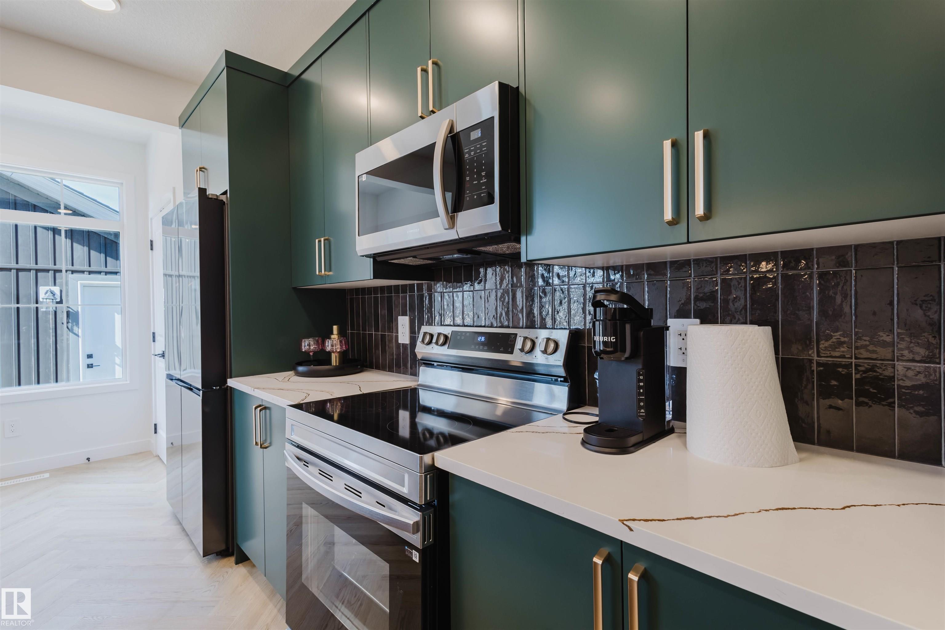 Photo 15 at 1504 Siskin Link NW, Kinglet Gardens, Edmonton