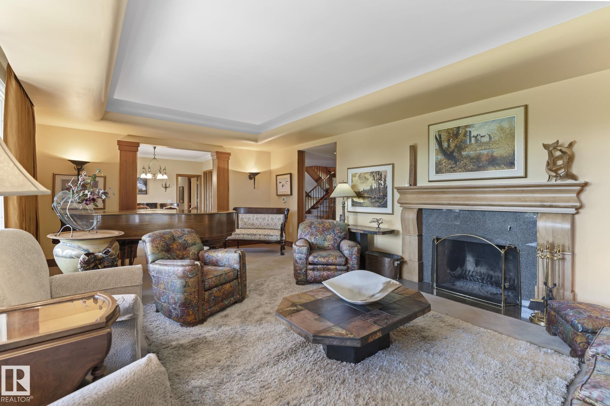 Photo 33 at 8 Valleyview point(e) NW, Parkview, Edmonton