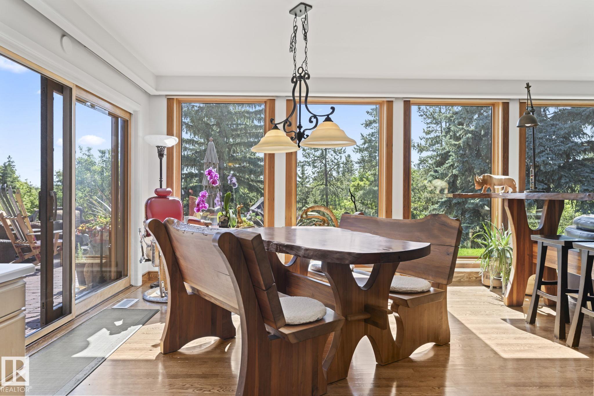 Photo 43 at 8 Valleyview point(e) NW, Parkview, Edmonton