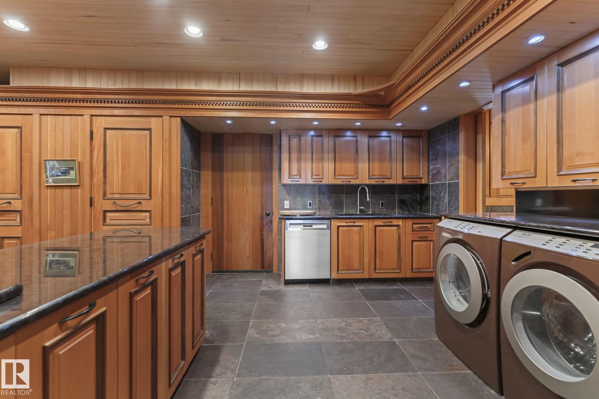 Photo 49 at 8 Valleyview point(e) NW, Parkview, Edmonton