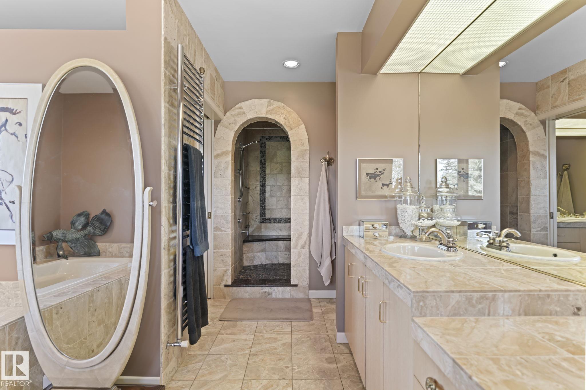 Photo 58 at 8 Valleyview point(e) NW, Parkview, Edmonton