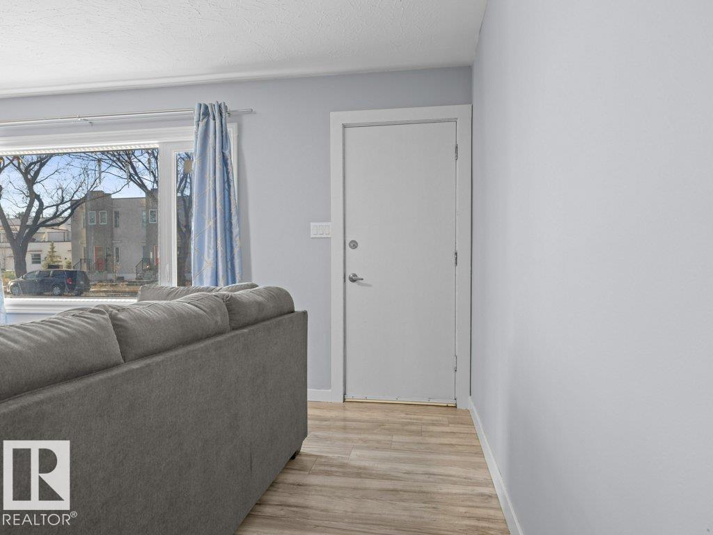 Picture for 12915 116 ST NW