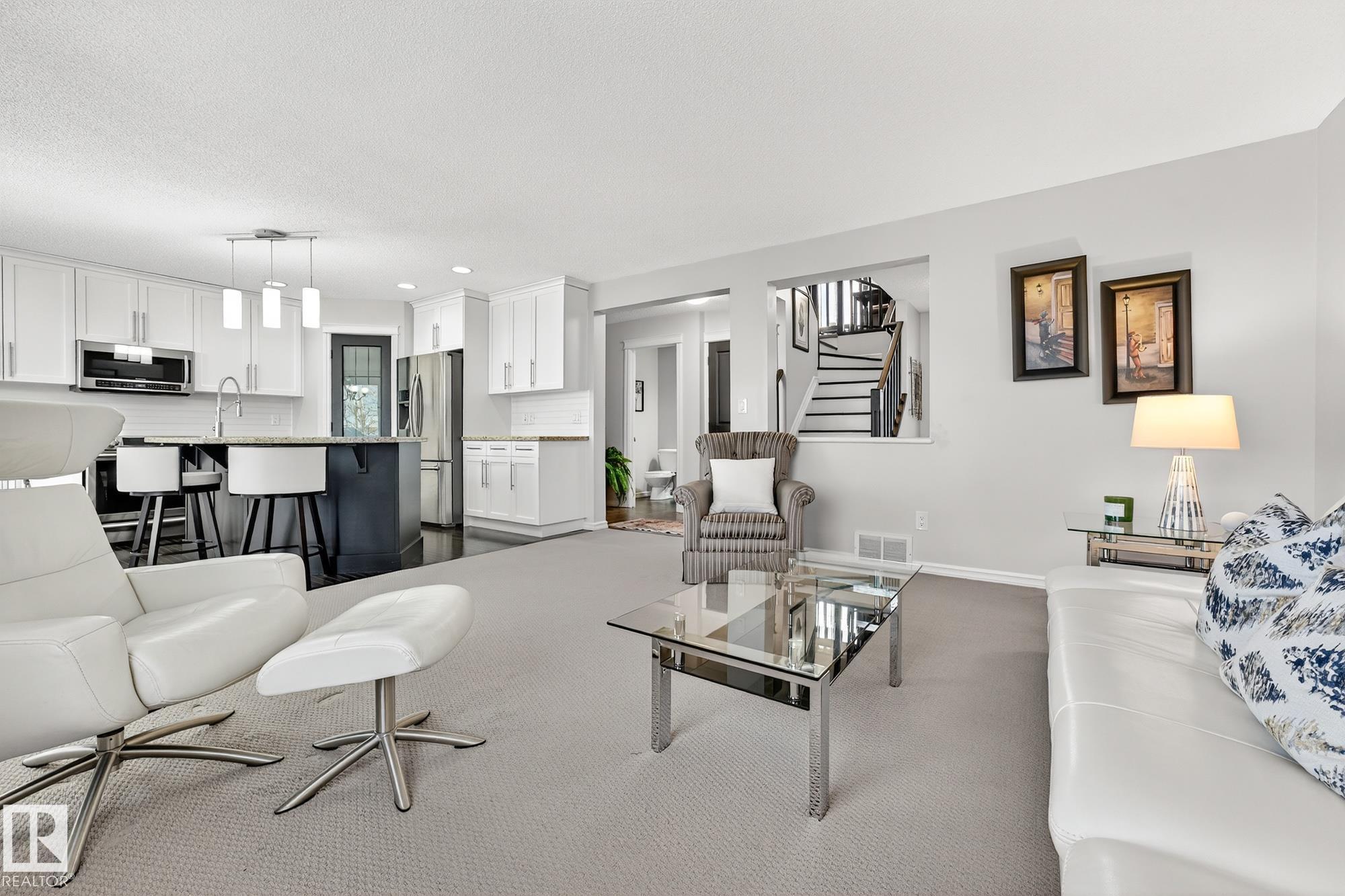 Photo 31 at 46 Snowbird Crescent, Suntree, Leduc