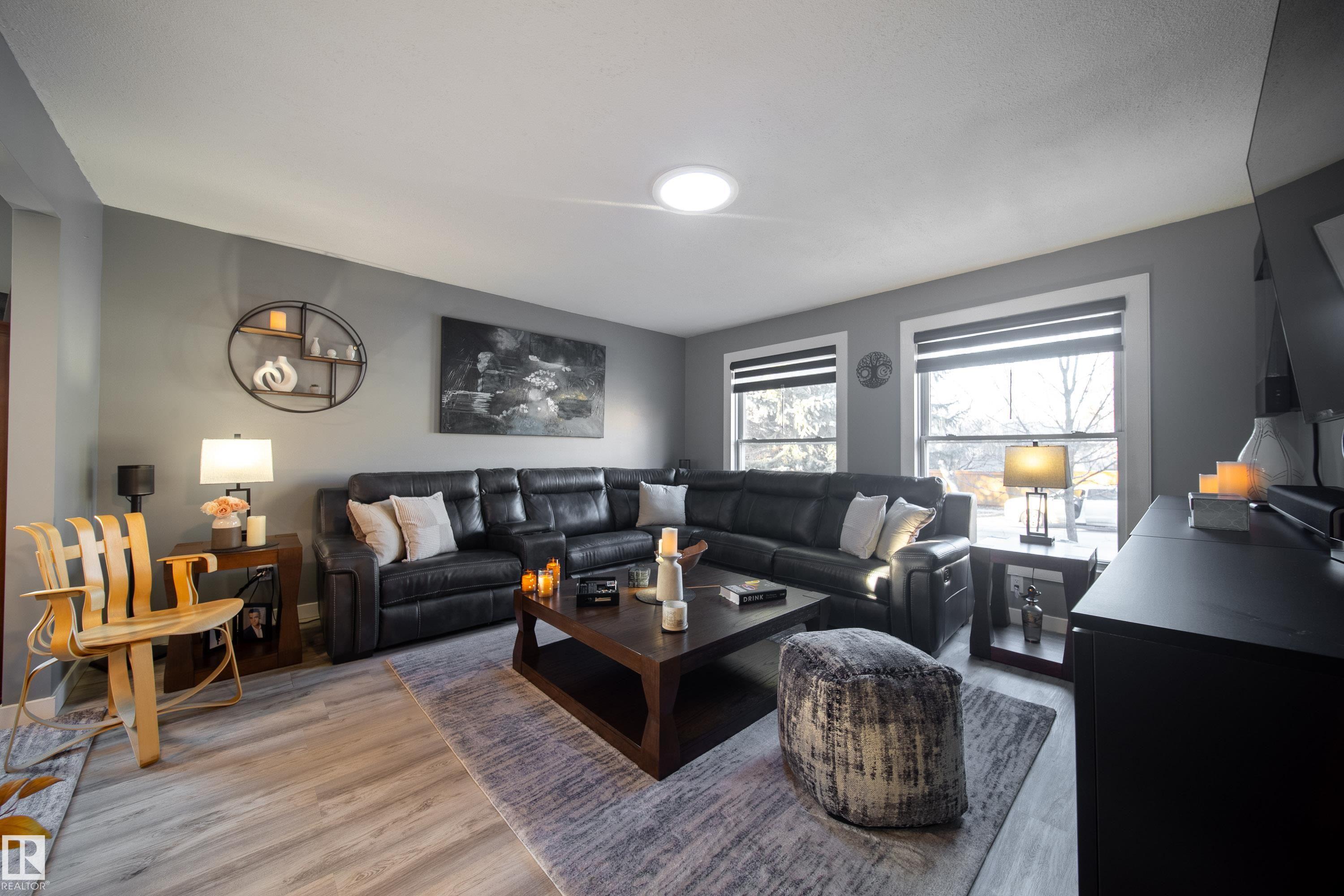 Photo 12 at 29 Morgan Crescent, Mission, St. Albert