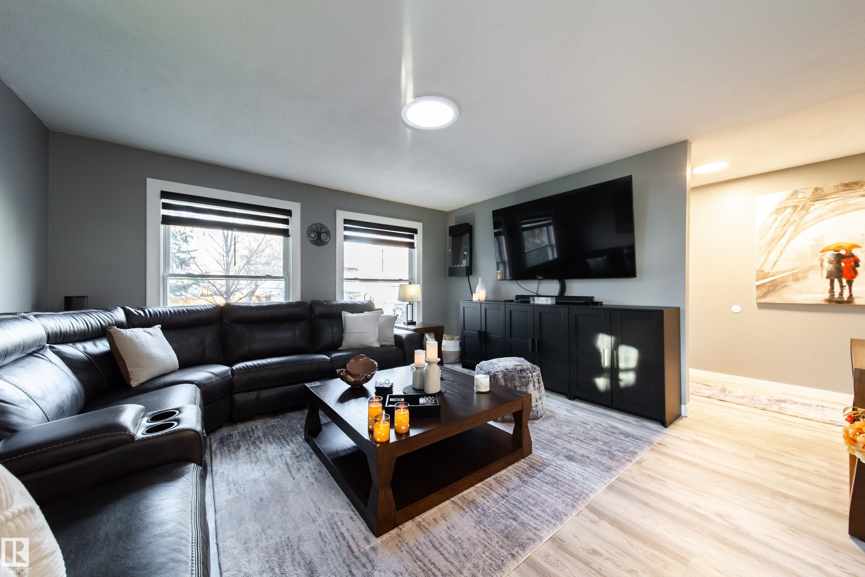 Photo 14 at 29 Morgan Crescent, Mission, St. Albert