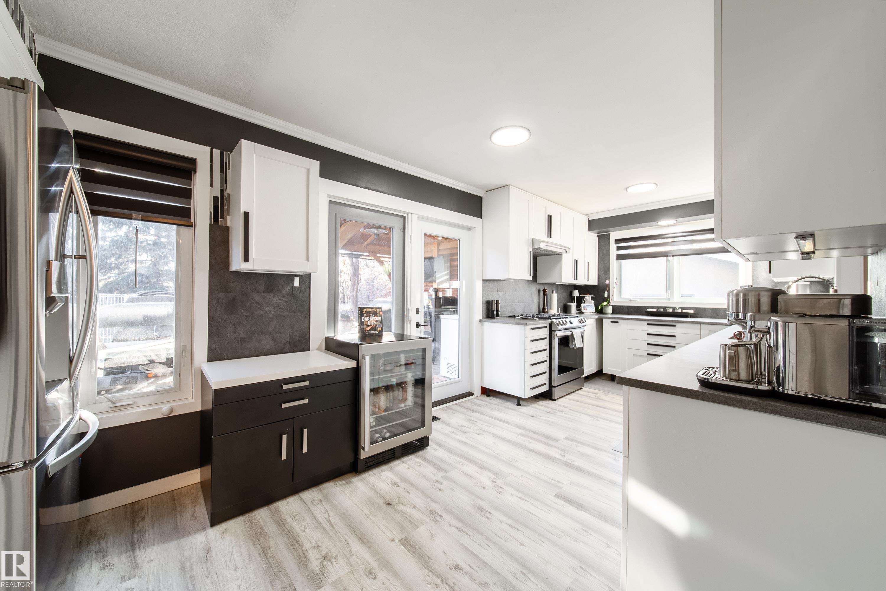 Photo 21 at 29 Morgan Crescent, Mission, St. Albert