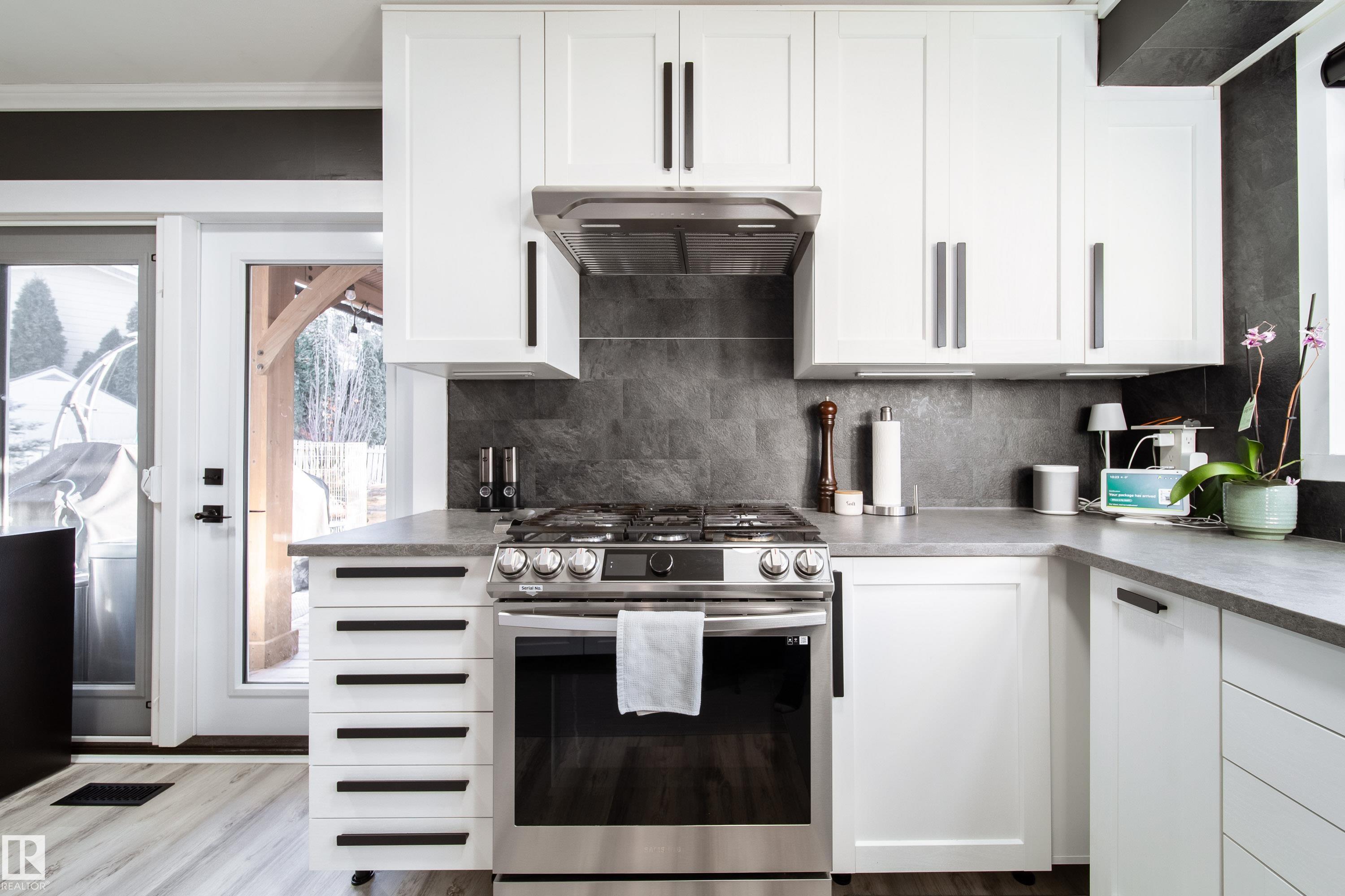 Photo 26 at 29 Morgan Crescent, Mission, St. Albert