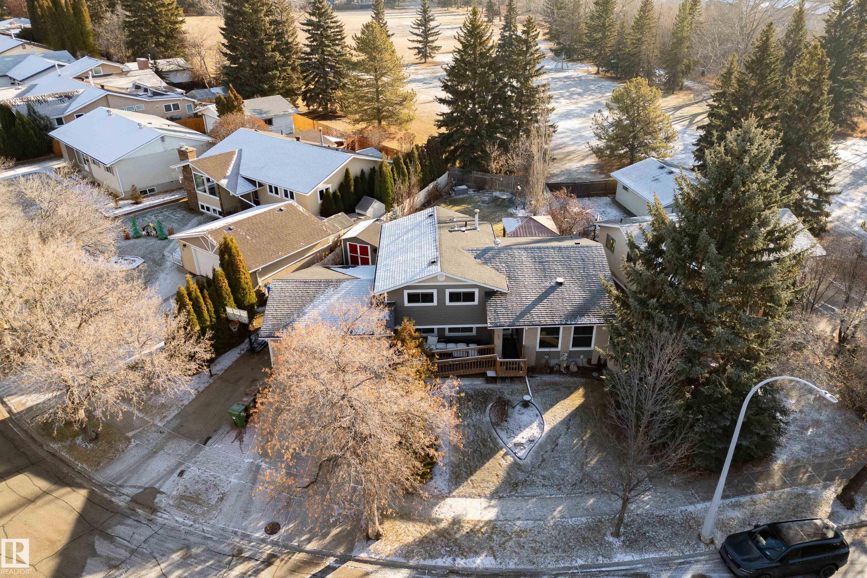 Photo 4 at 29 Morgan Crescent, Mission, St. Albert