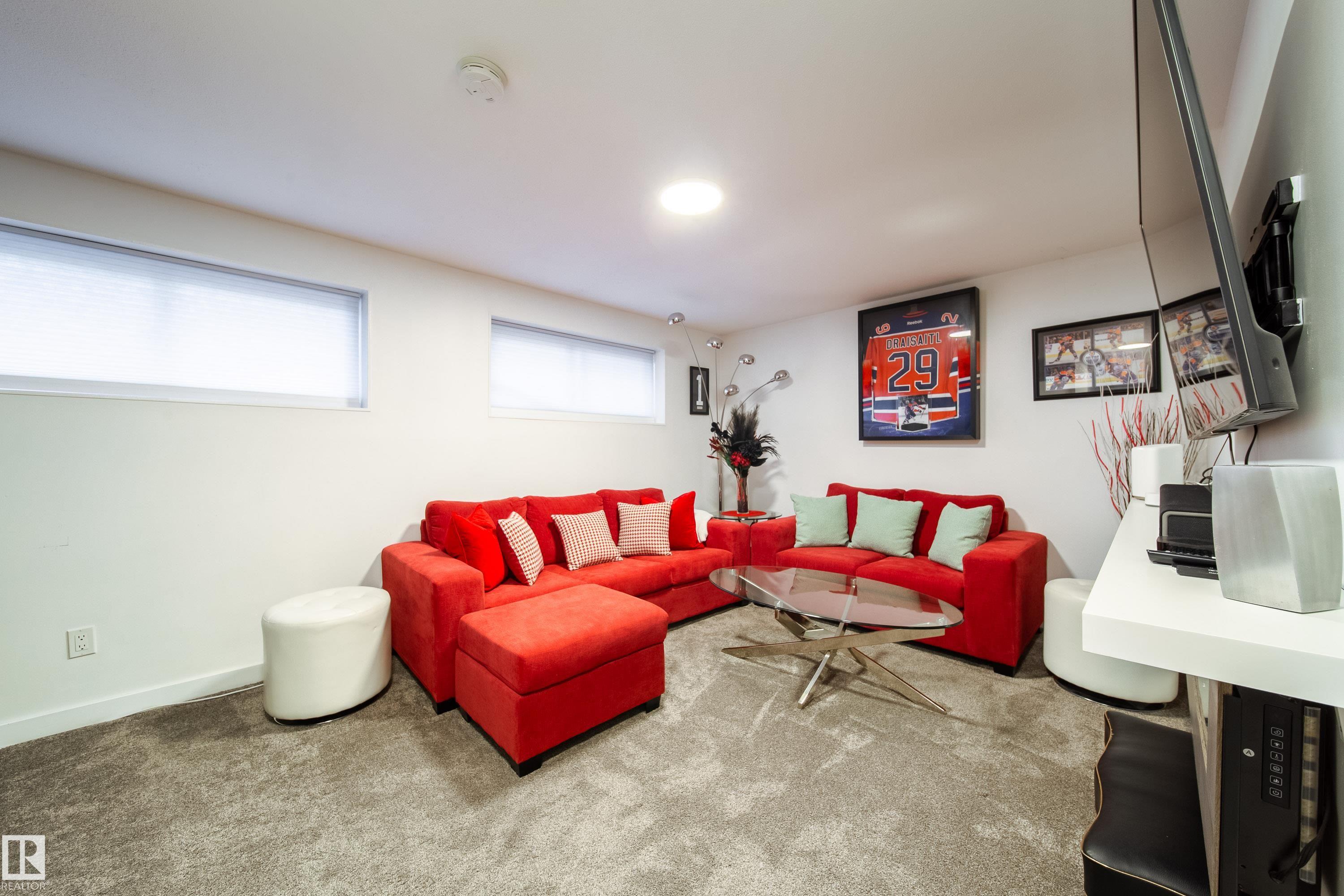 Photo 39 at 29 Morgan Crescent, Mission, St. Albert