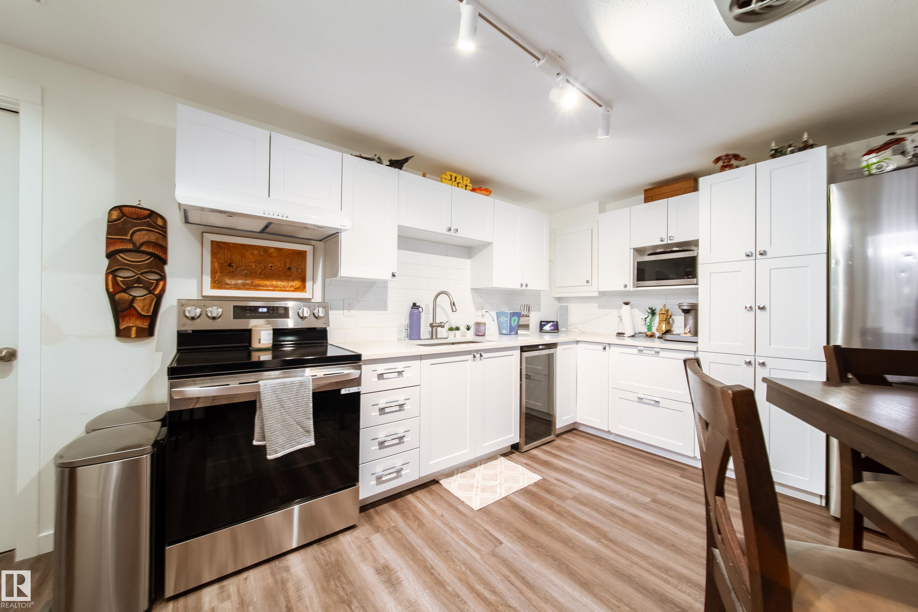 Photo 56 at 29 Morgan Crescent, Mission, St. Albert