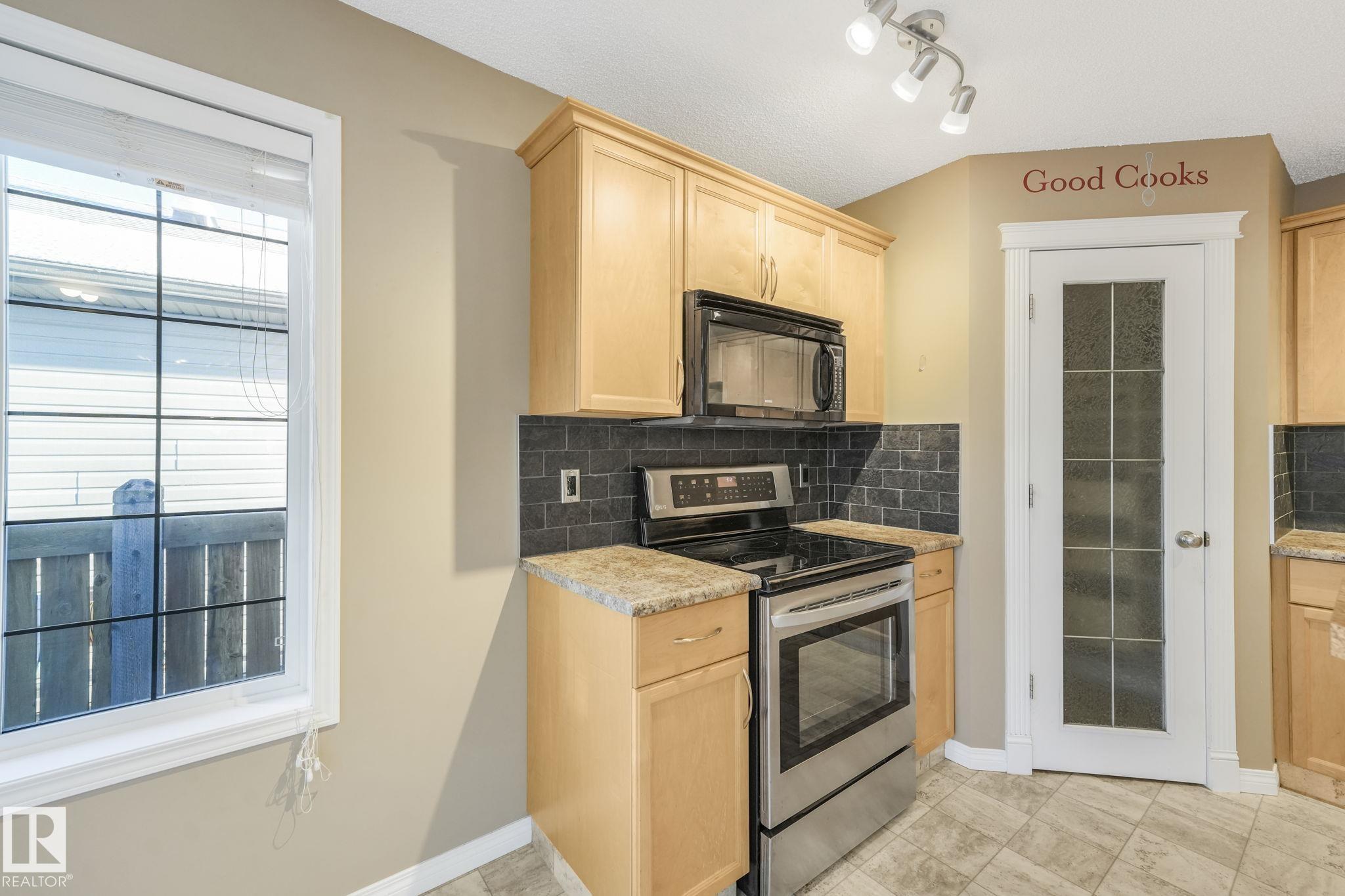 Photo 17 at 233 Westwood Lane, Westwood Trails, Fort Saskatchewan