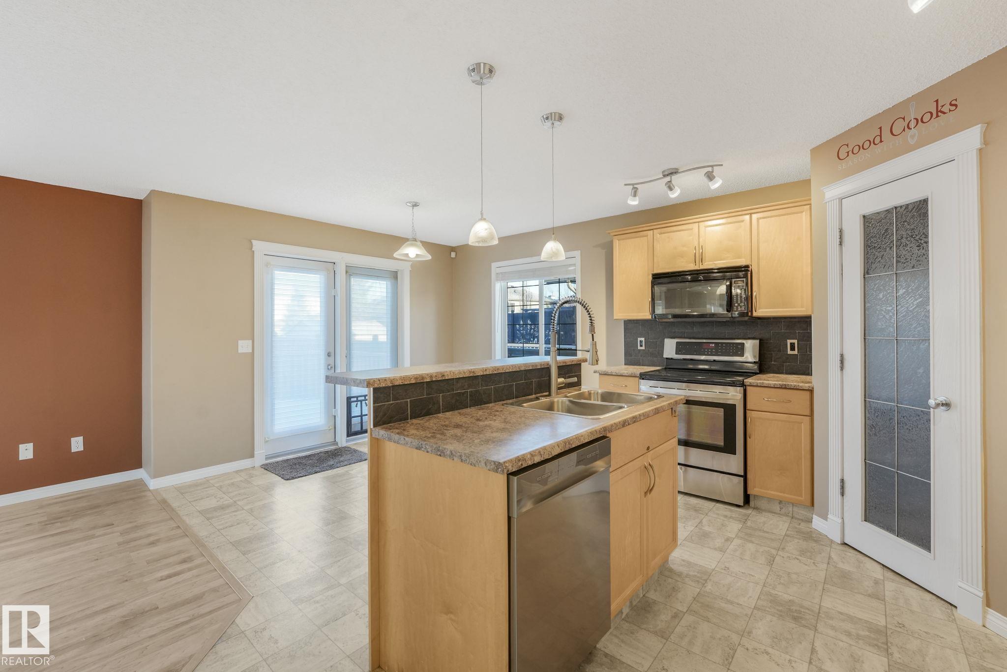 Photo 10 at 233 Westwood Lane, Westwood Trails, Fort Saskatchewan