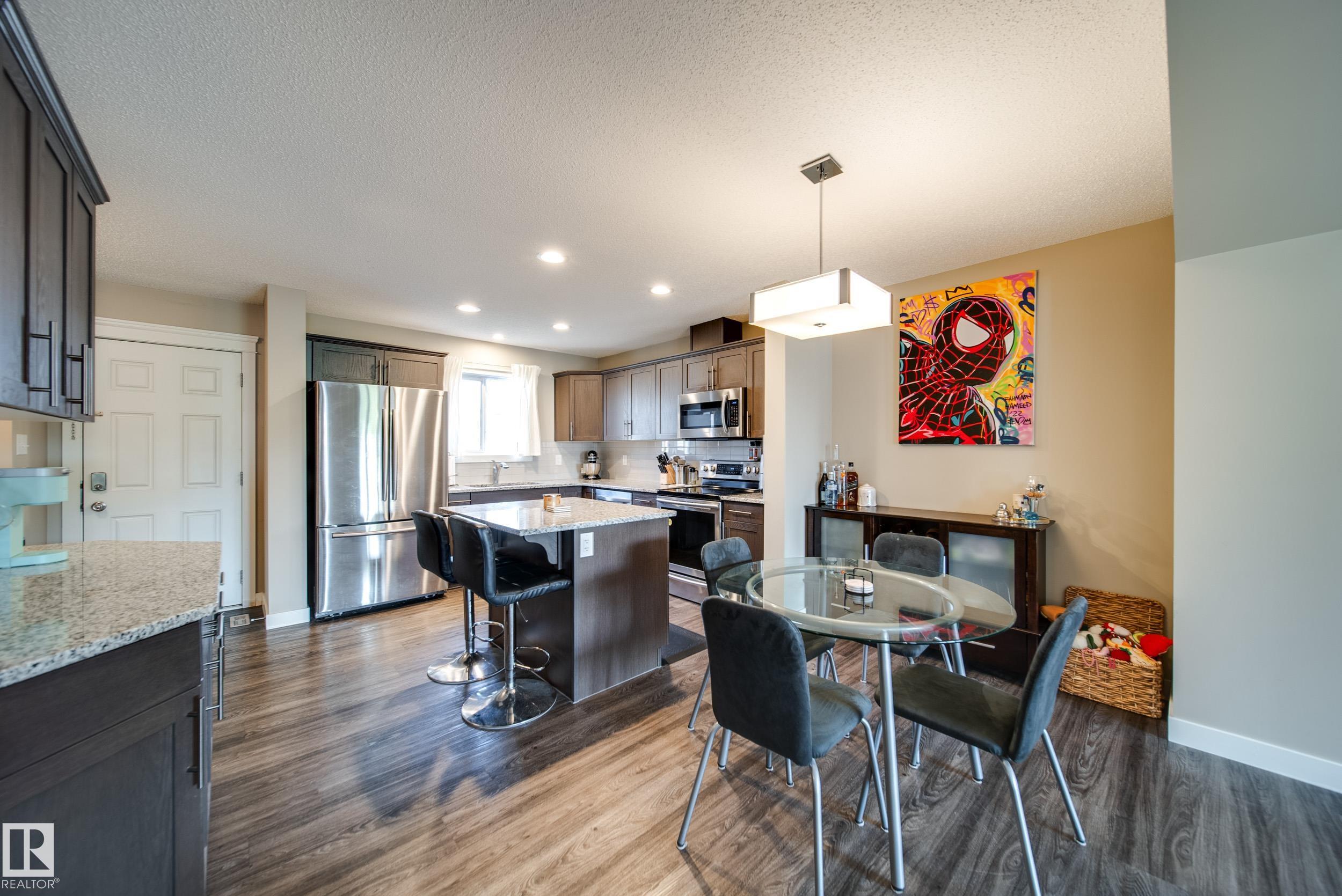 Picture for 16728 15 AV SW