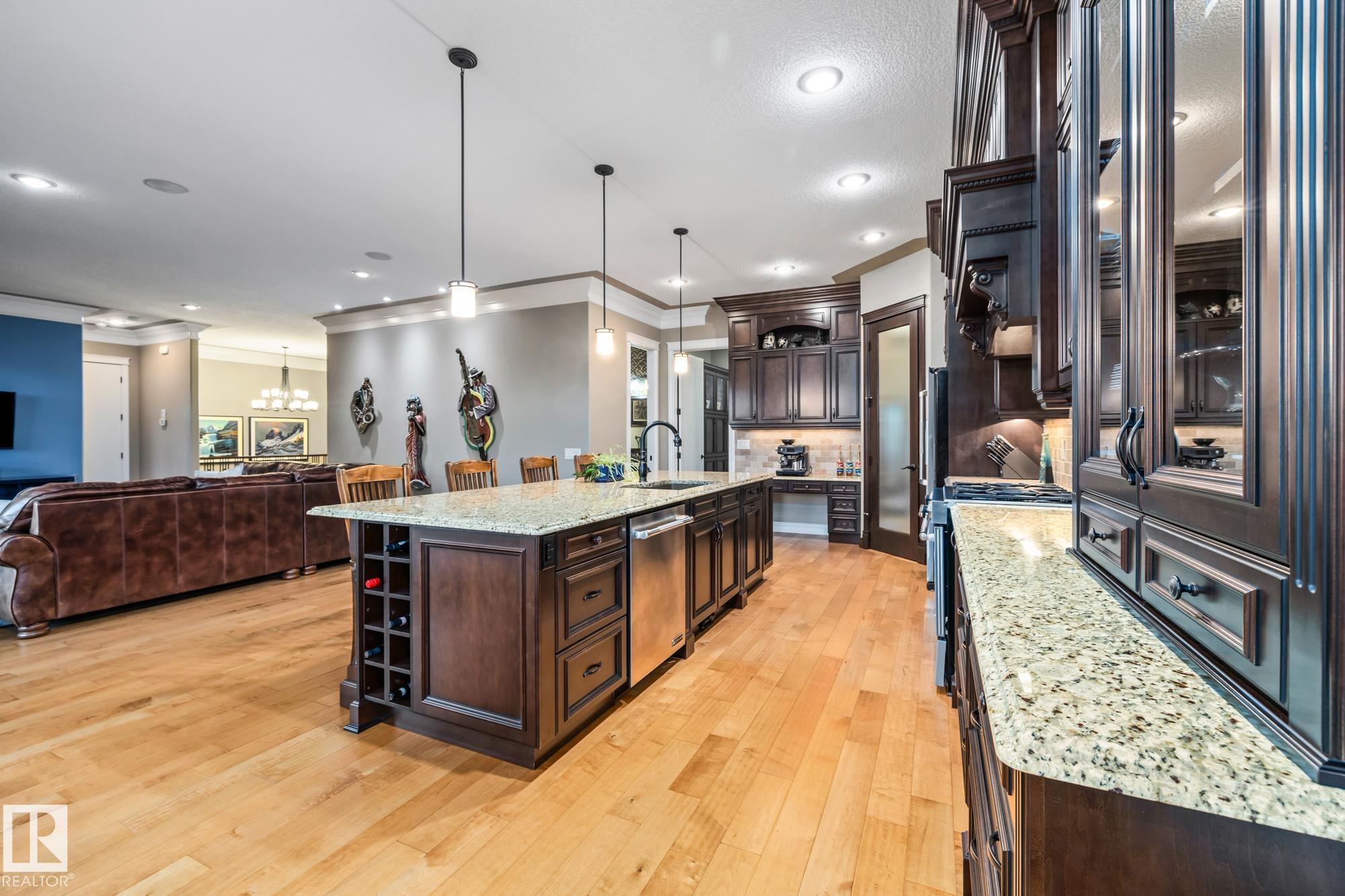 Photo 13 at 23 Kingsmoor Close, Kingswood, St. Albert