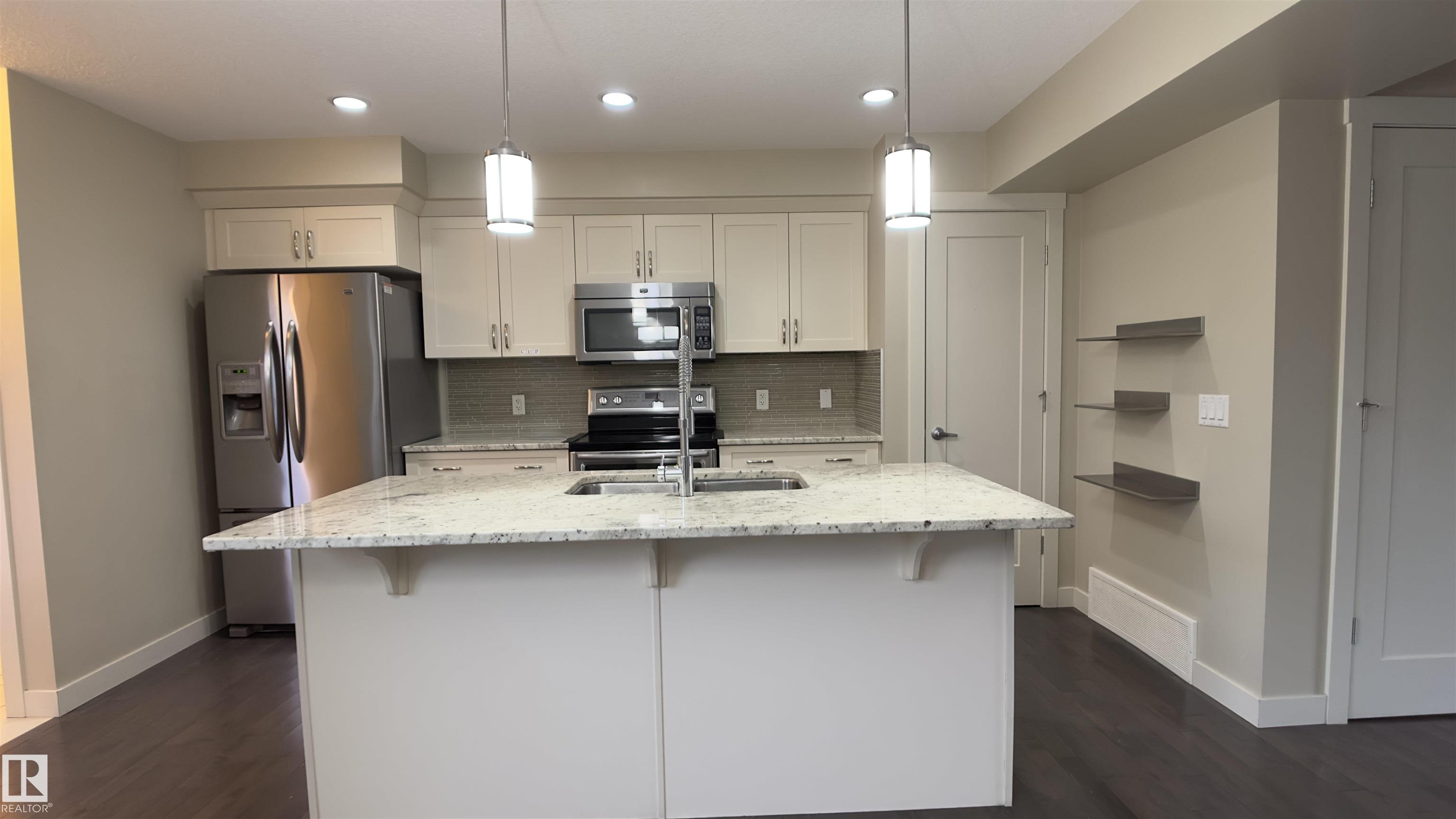 Picture for 424 CHAPPELLE DR SW