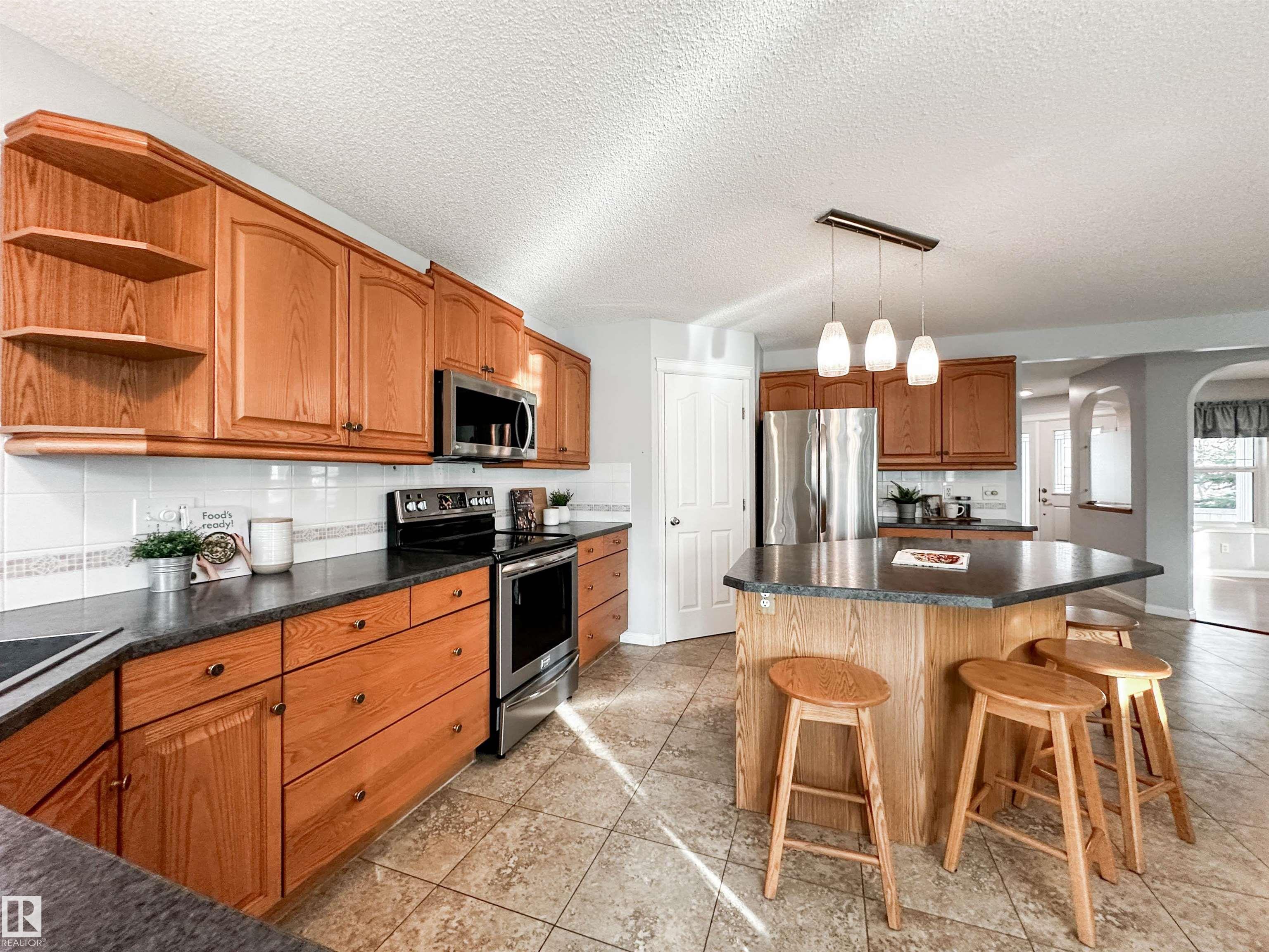 Photo 10 at 85 Durocher Street, Deer Ridge, St. Albert