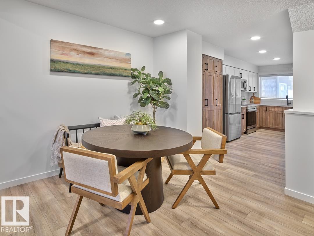 Picture for 18738 18 AV NW