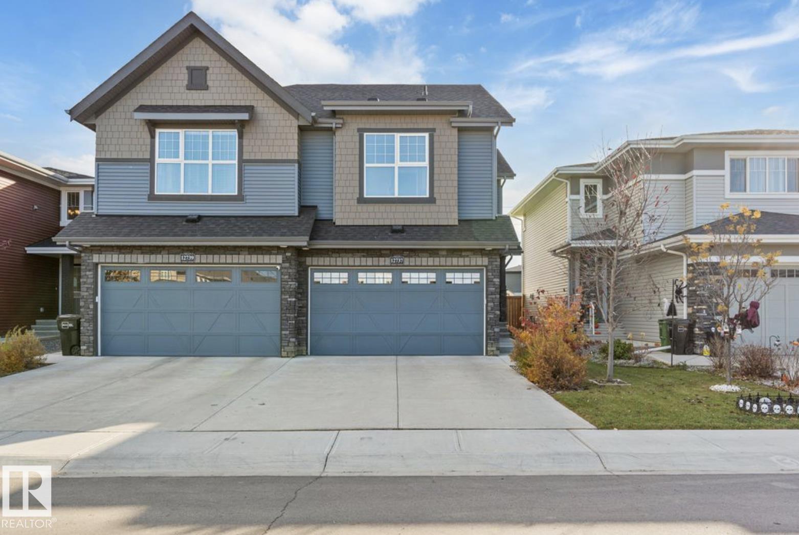 Photo 2 at 12737 205 Street NW, Trumpeter Area, Edmonton