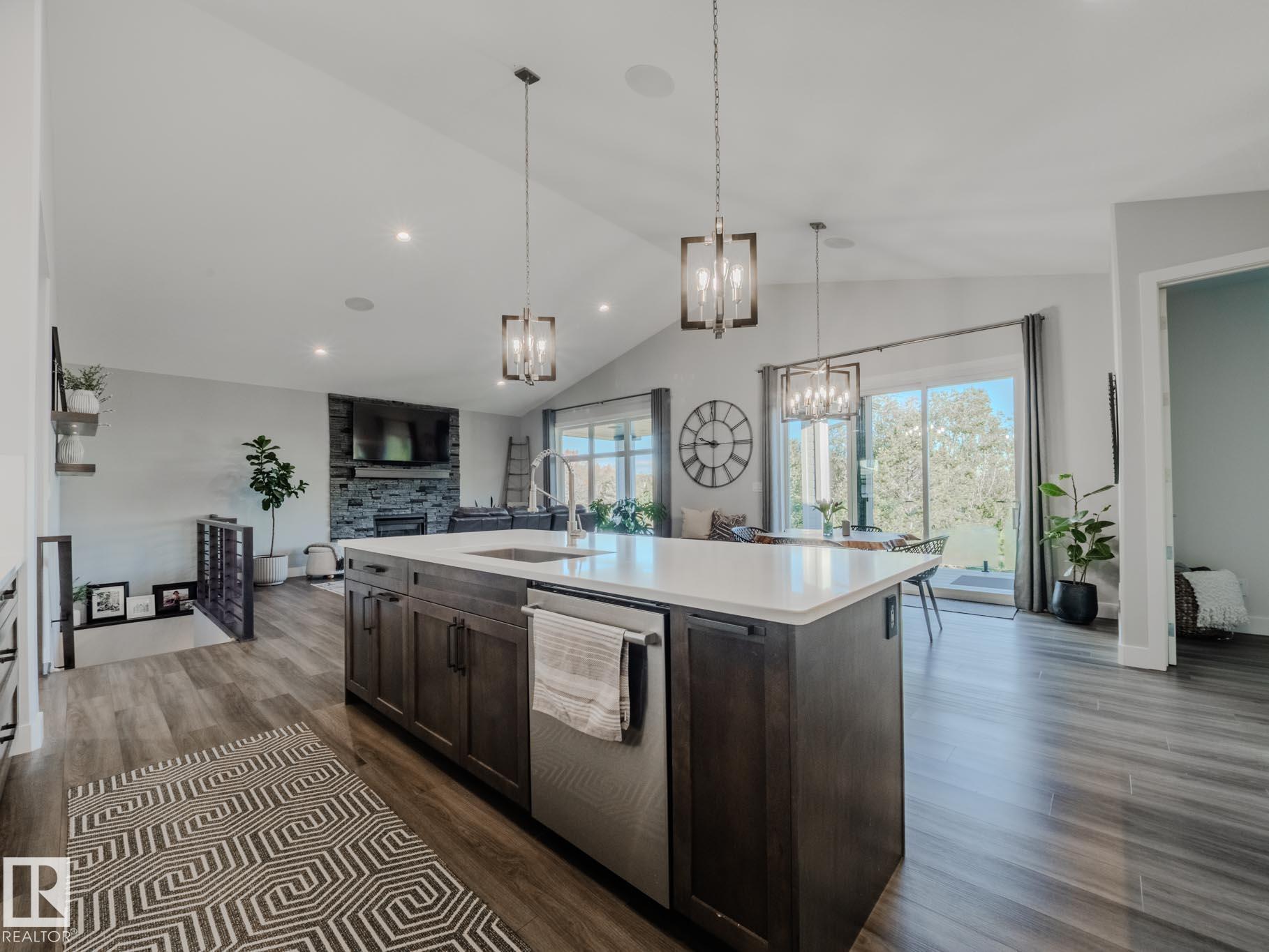 Photo 15 at 35 Lilac Bay, Stoneshire, Spruce Grove