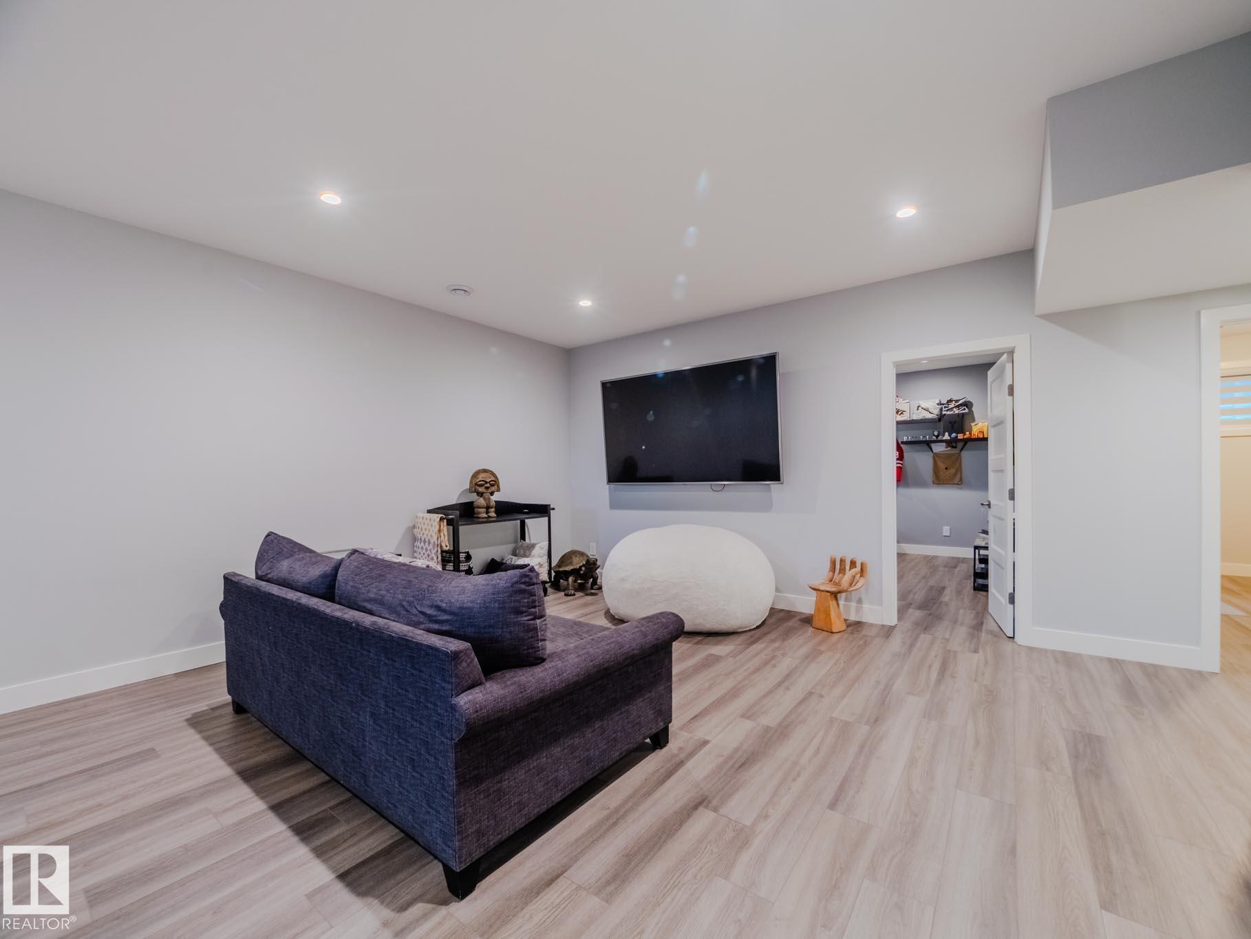 Photo 37 at 35 Lilac Bay, Stoneshire, Spruce Grove