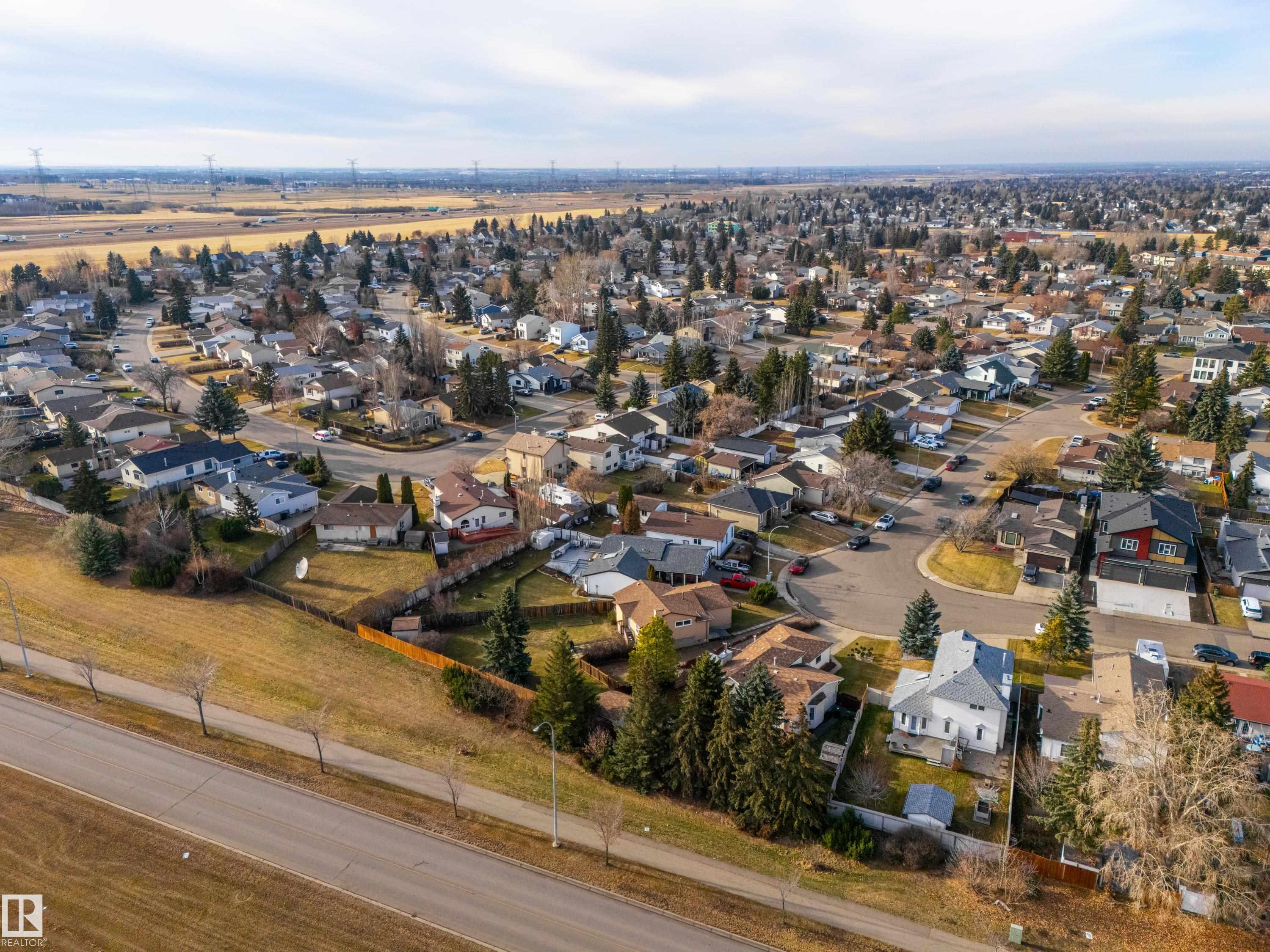 Photo 67 at 1303 35 Street NW, Crawford Plains, Edmonton