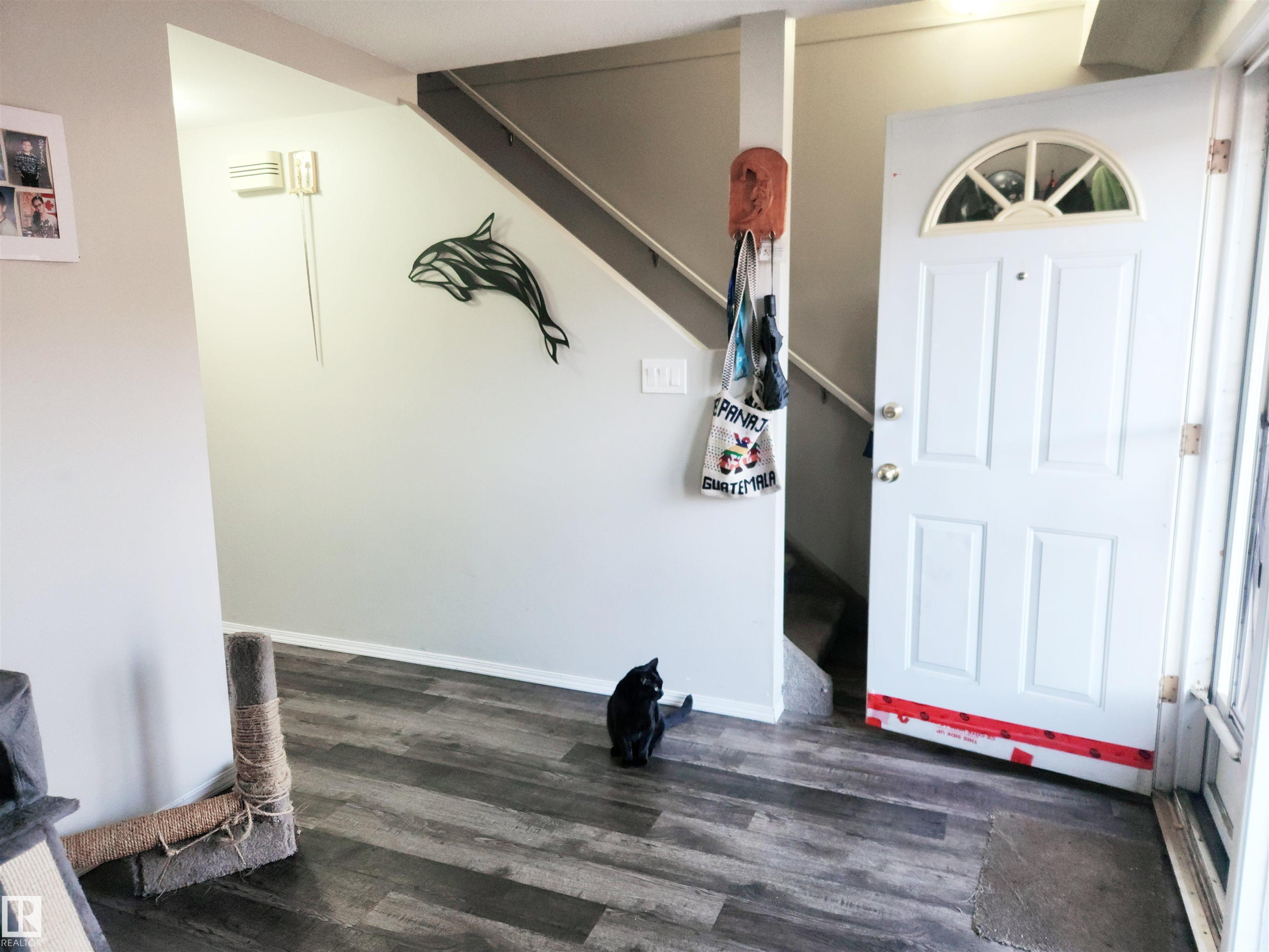 Picture for 162 ABBOTTSFIELD RD NW