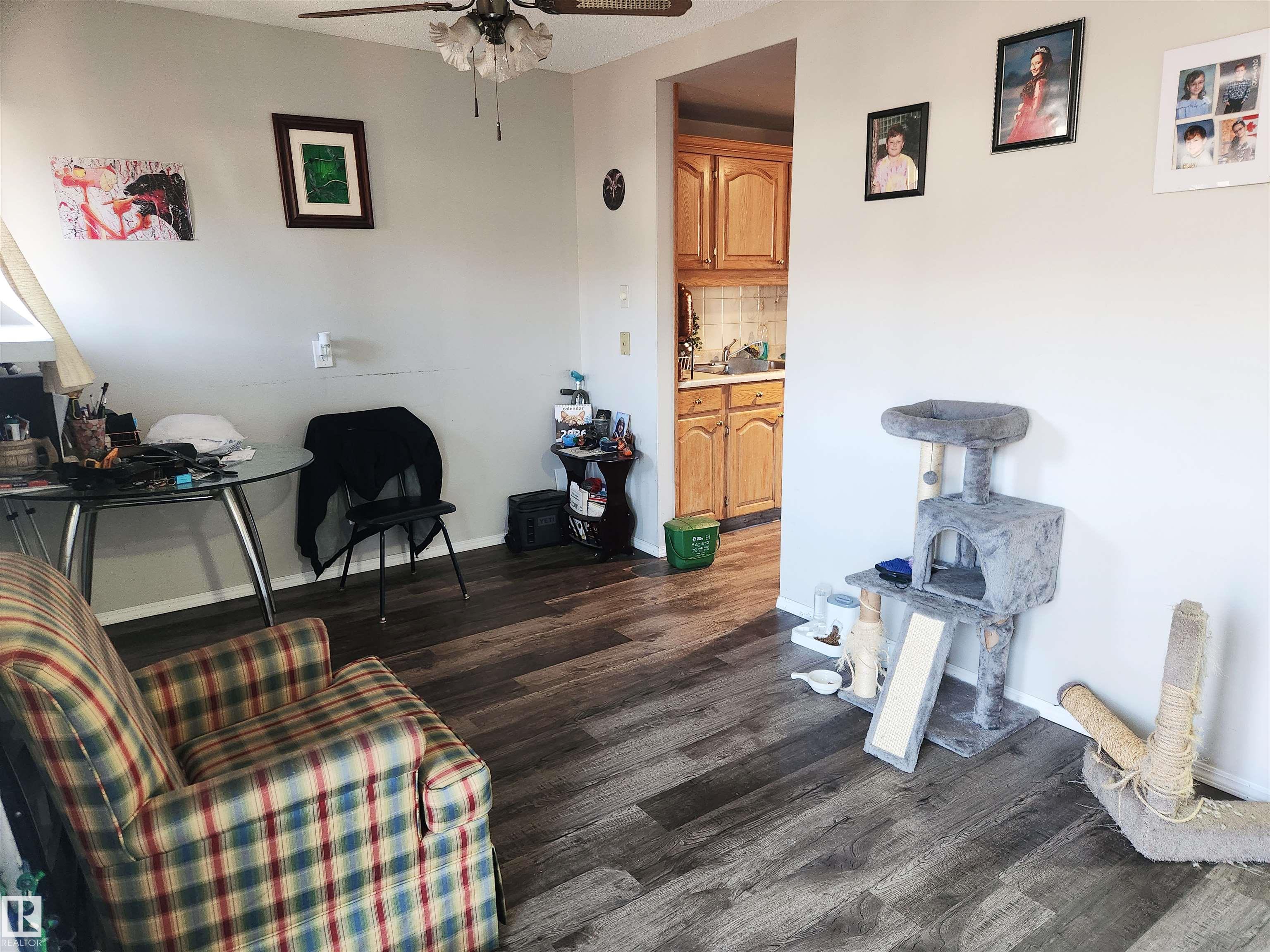 Picture for 162 ABBOTTSFIELD RD NW