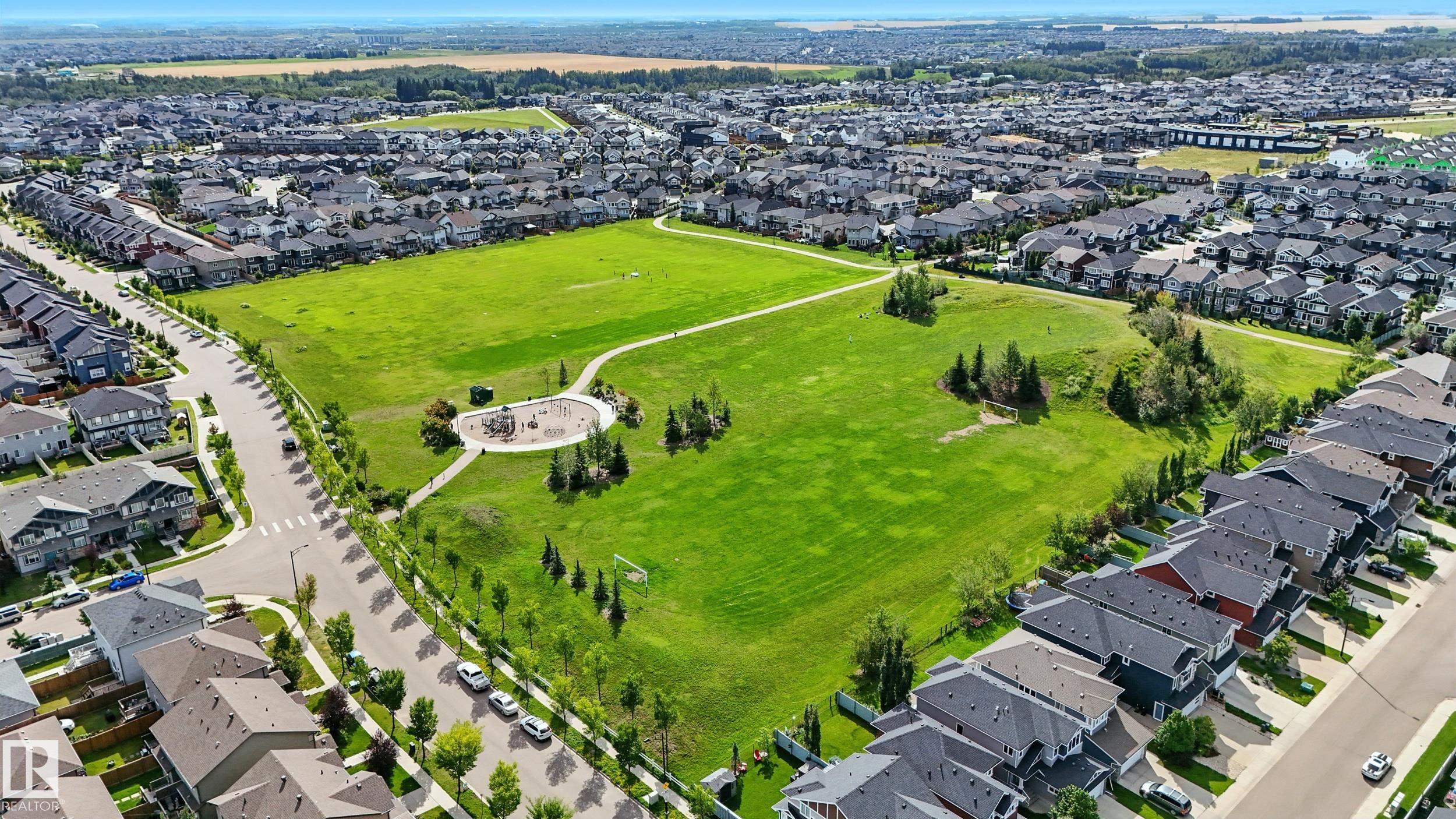 Picture for 16640 14 AV SW