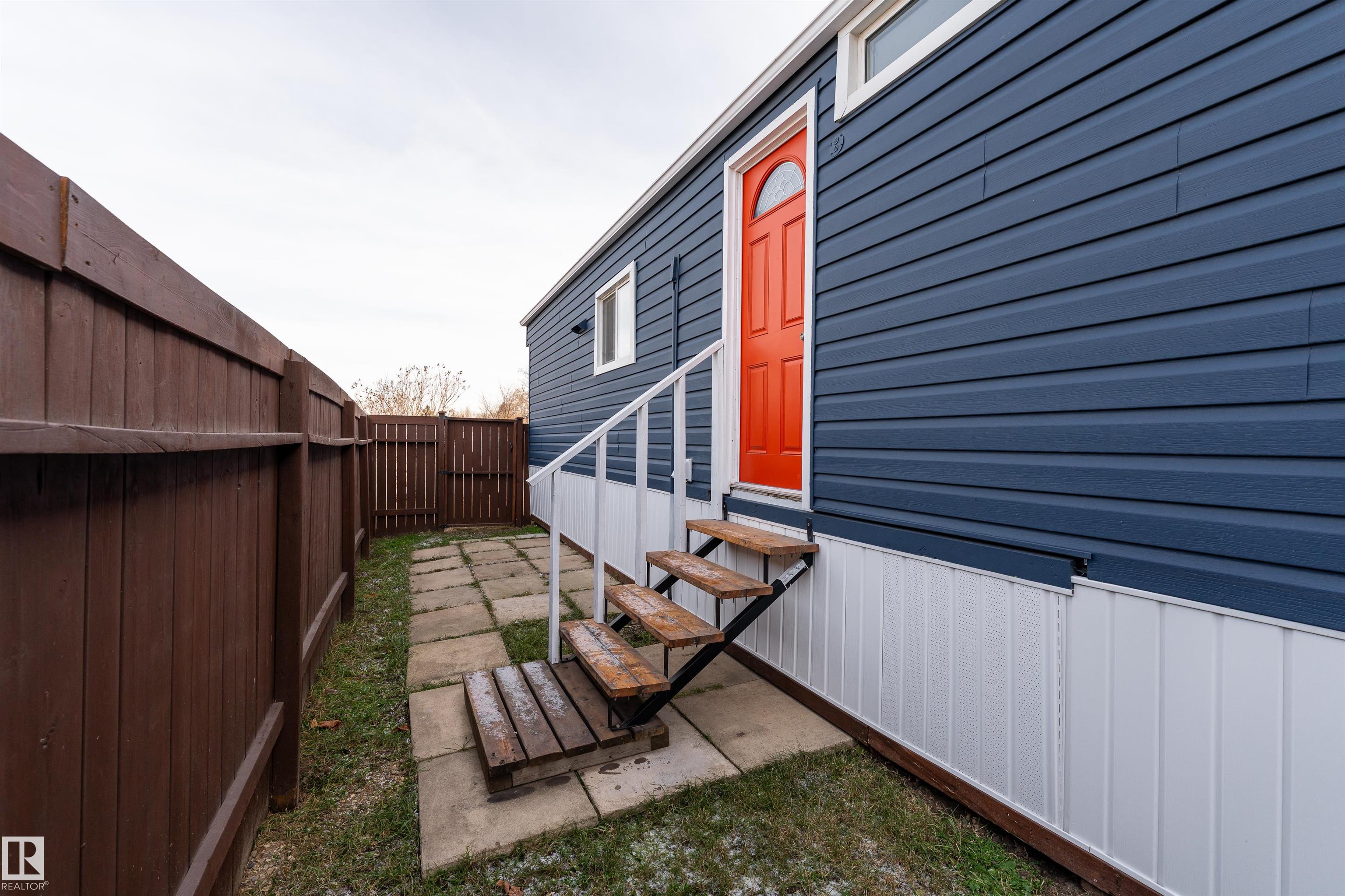 Picture for 2001 West View GR NW