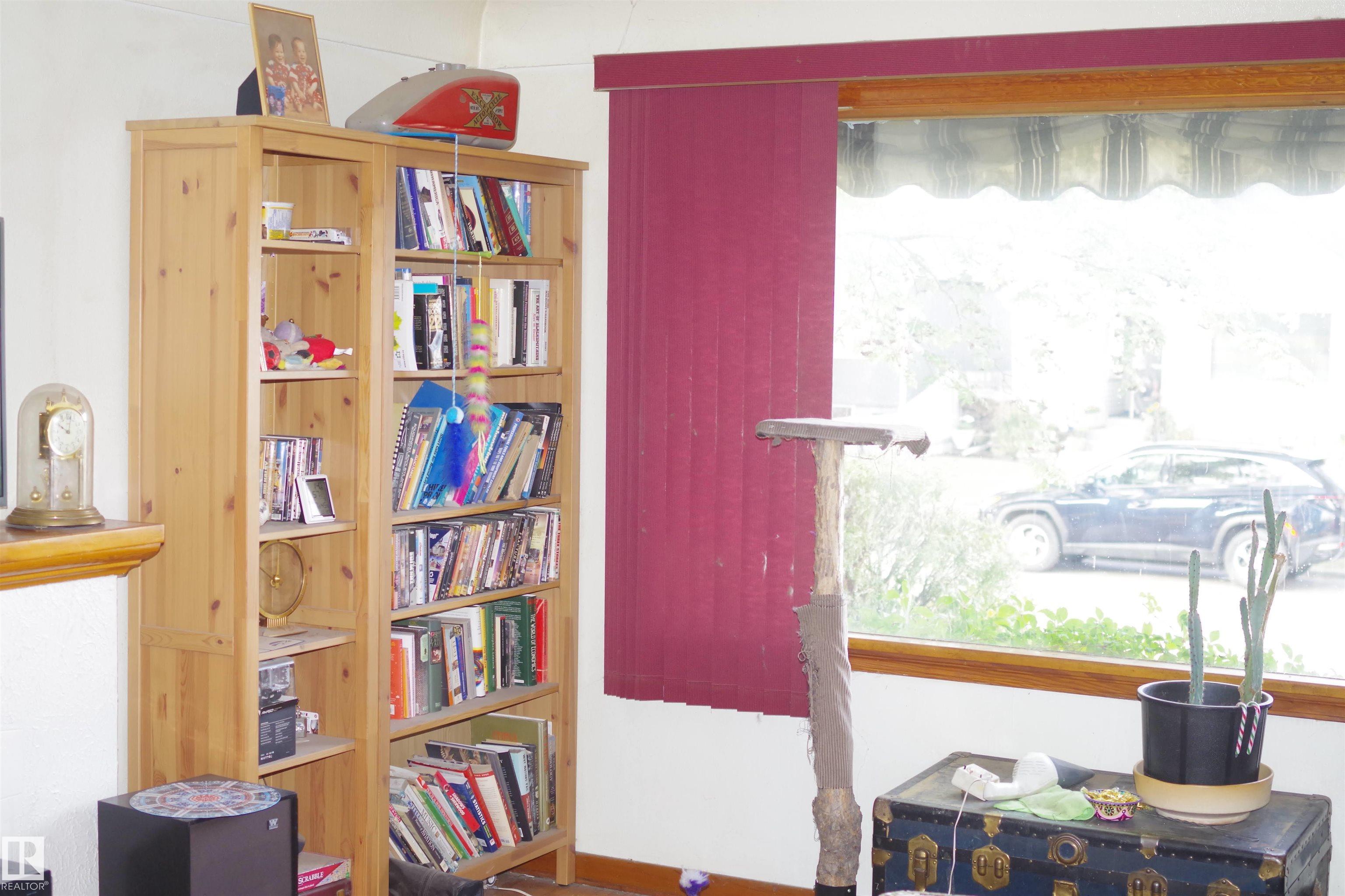 Picture for 12059 69 ST NW NW