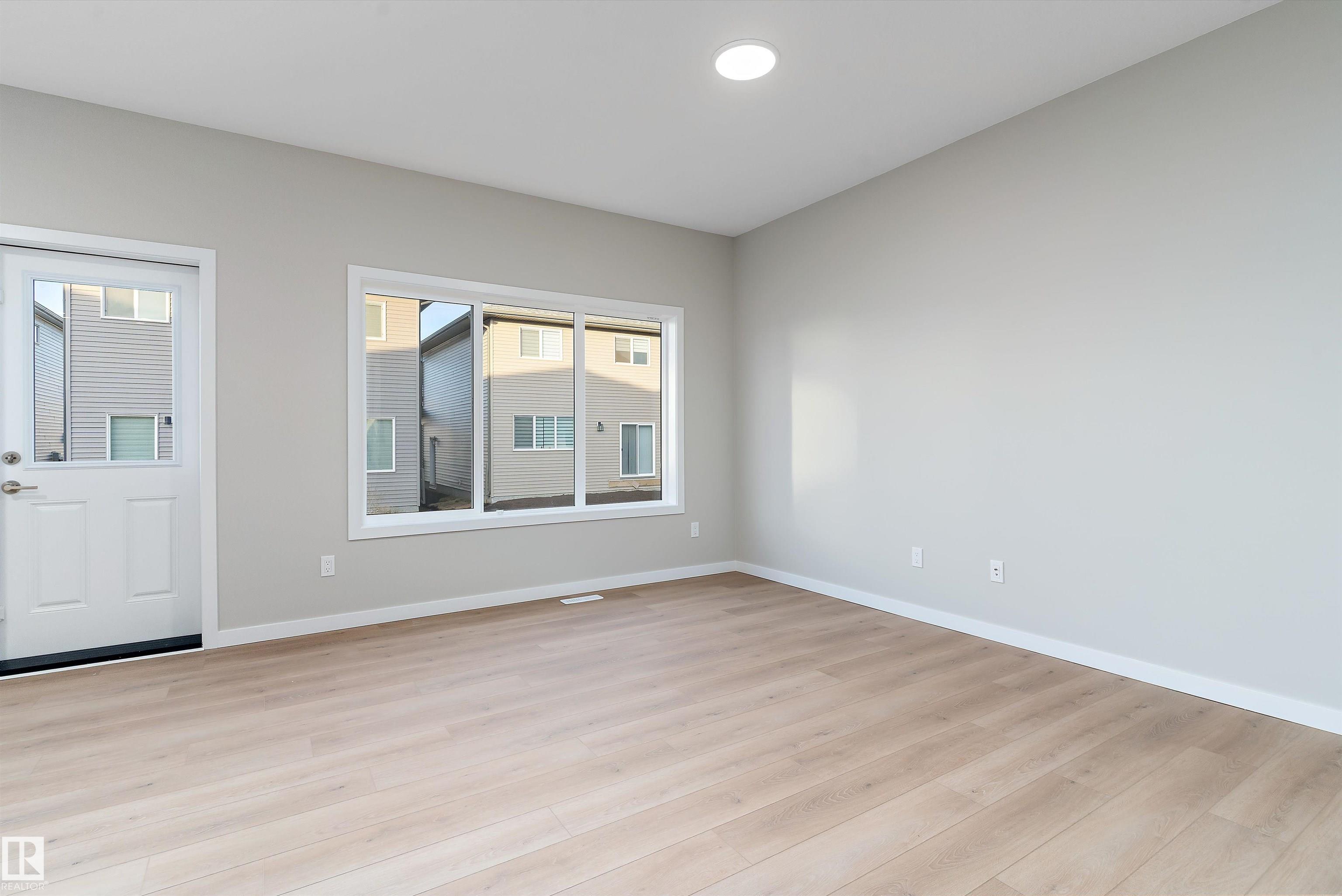 6320 King Wynd SW, Keswick, Edmonton