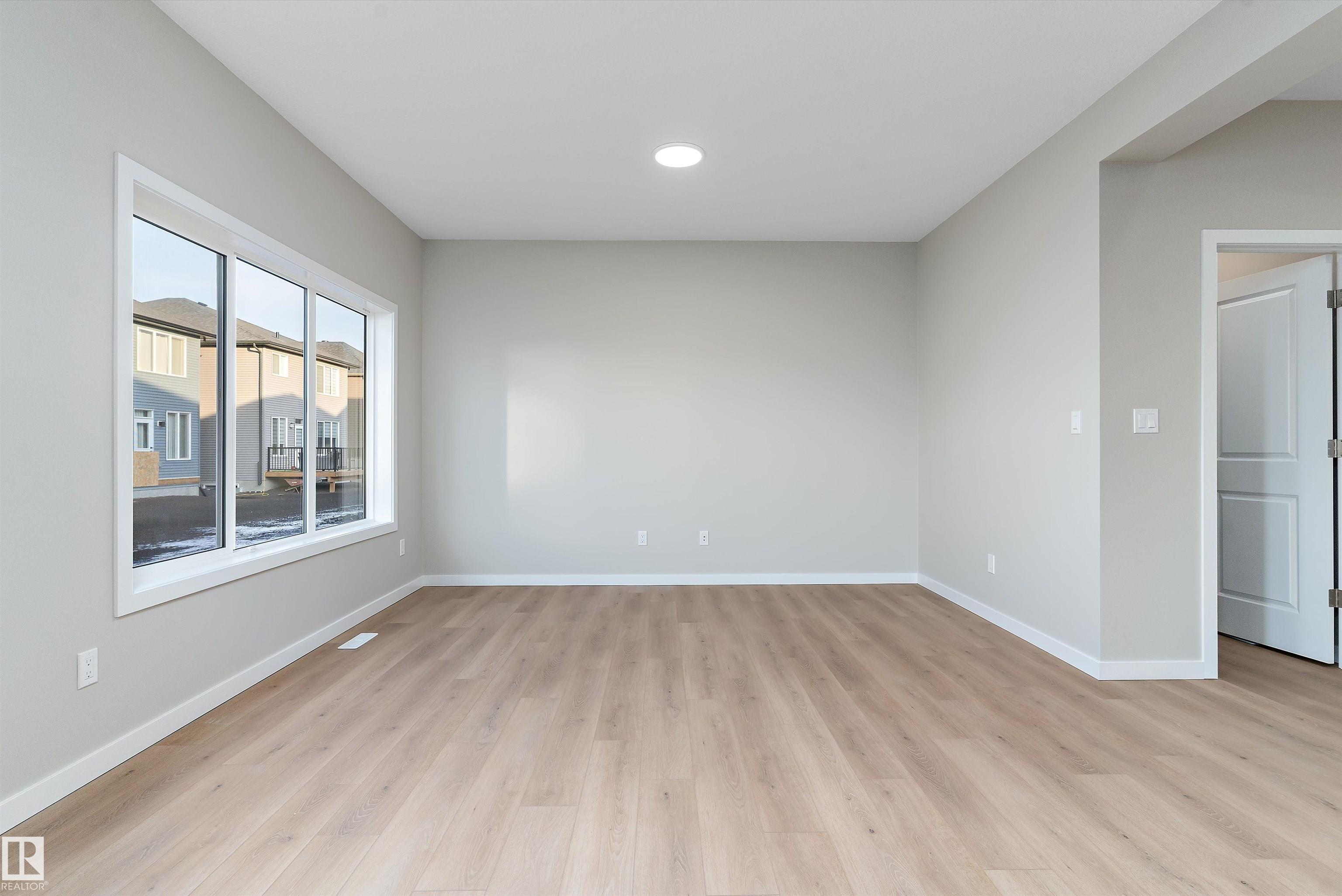 6320 King Wynd SW, Keswick, Edmonton