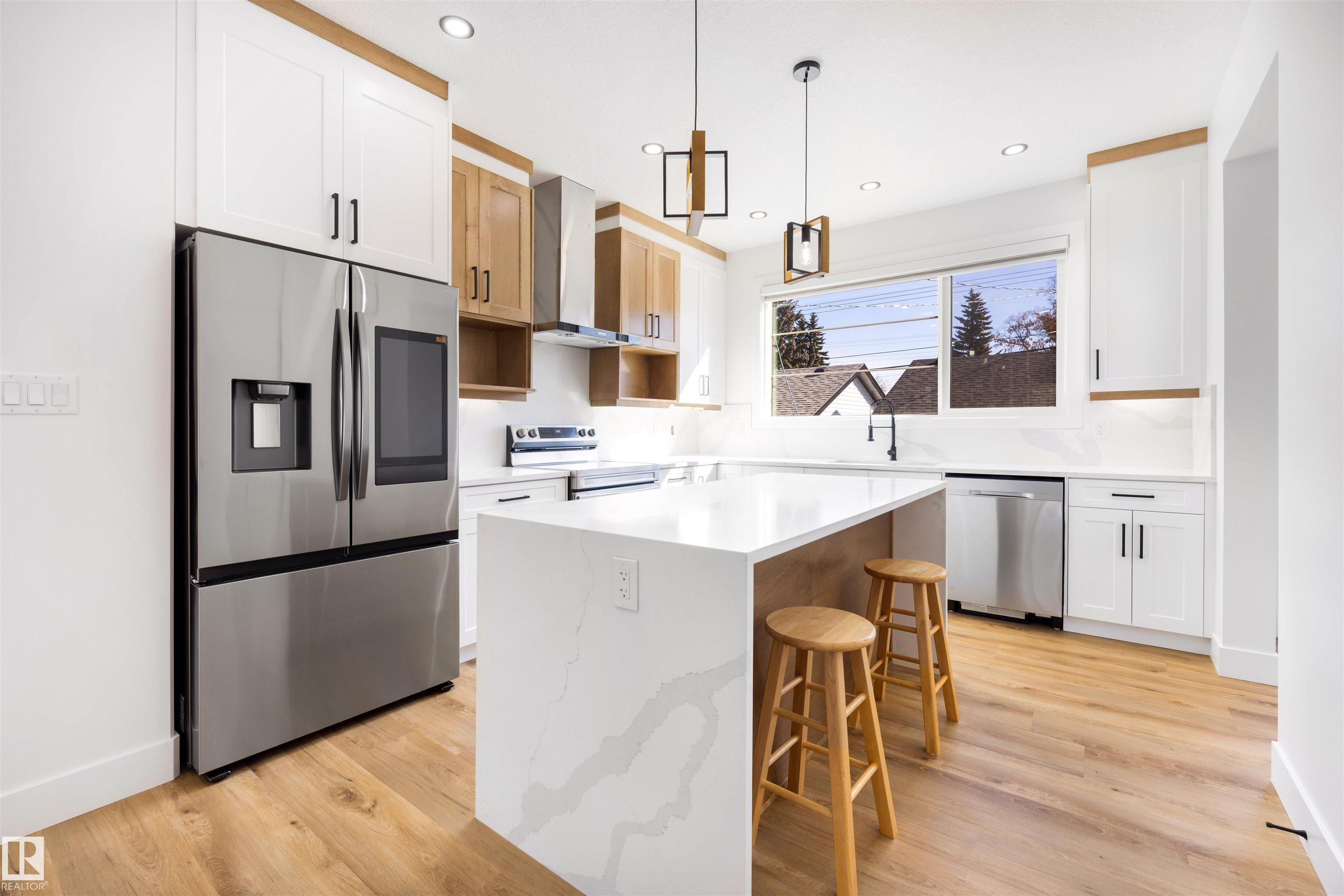 Picture for 10711 52 ST NW