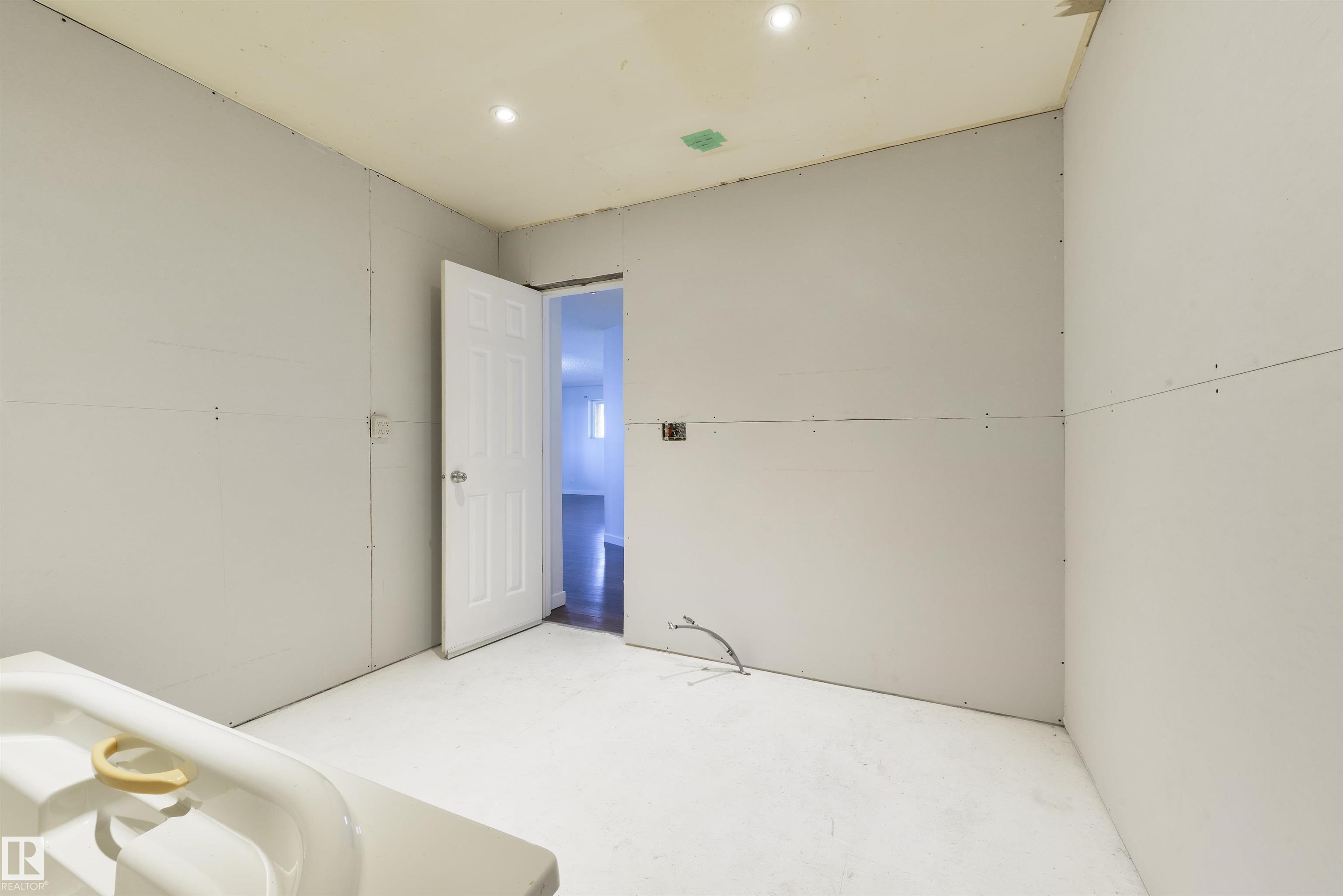 Photo 44 at 51328 Rge Road 24, None, Rural Parkland County