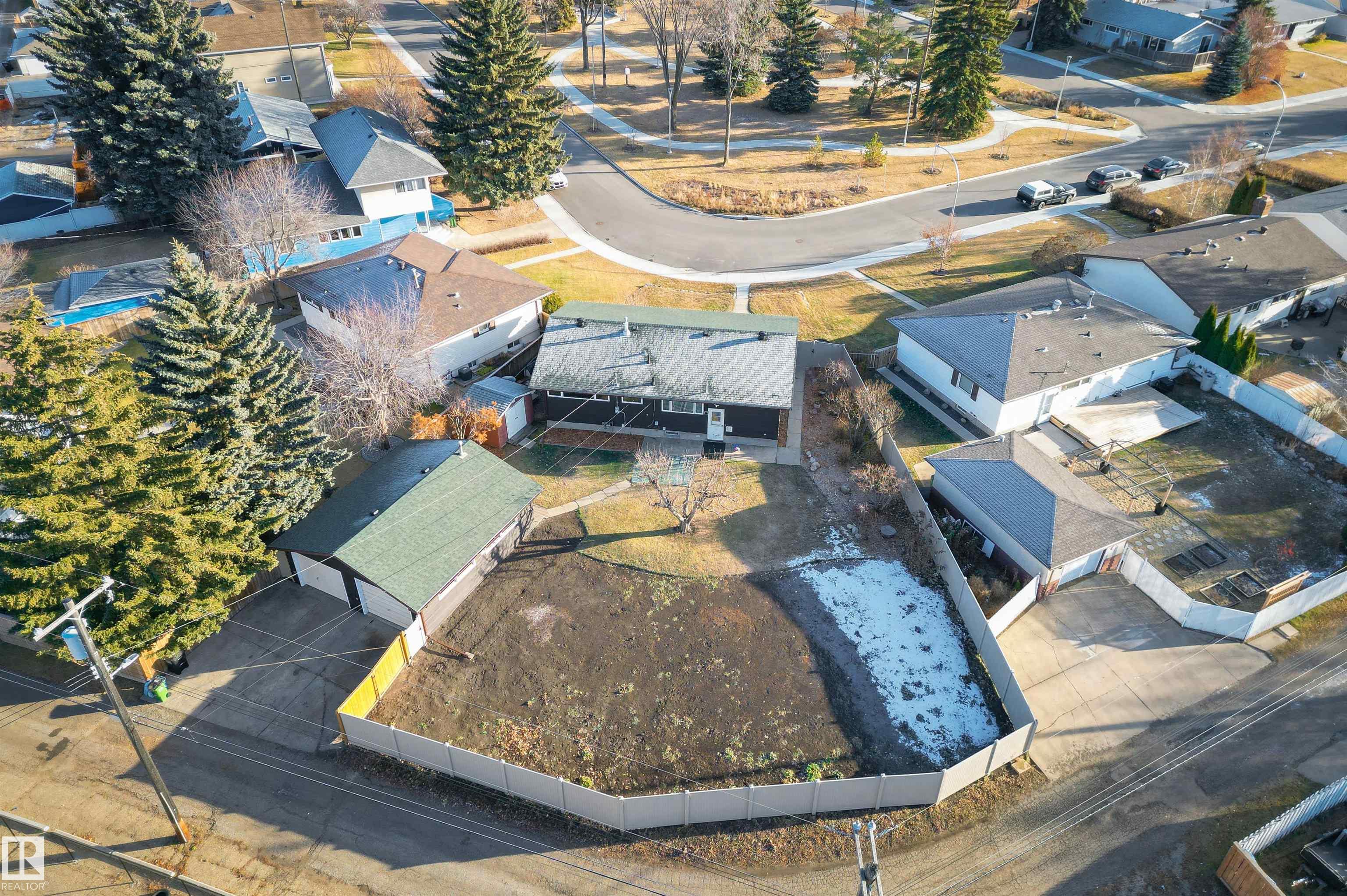 Picture for 9648 74 ST NW NW