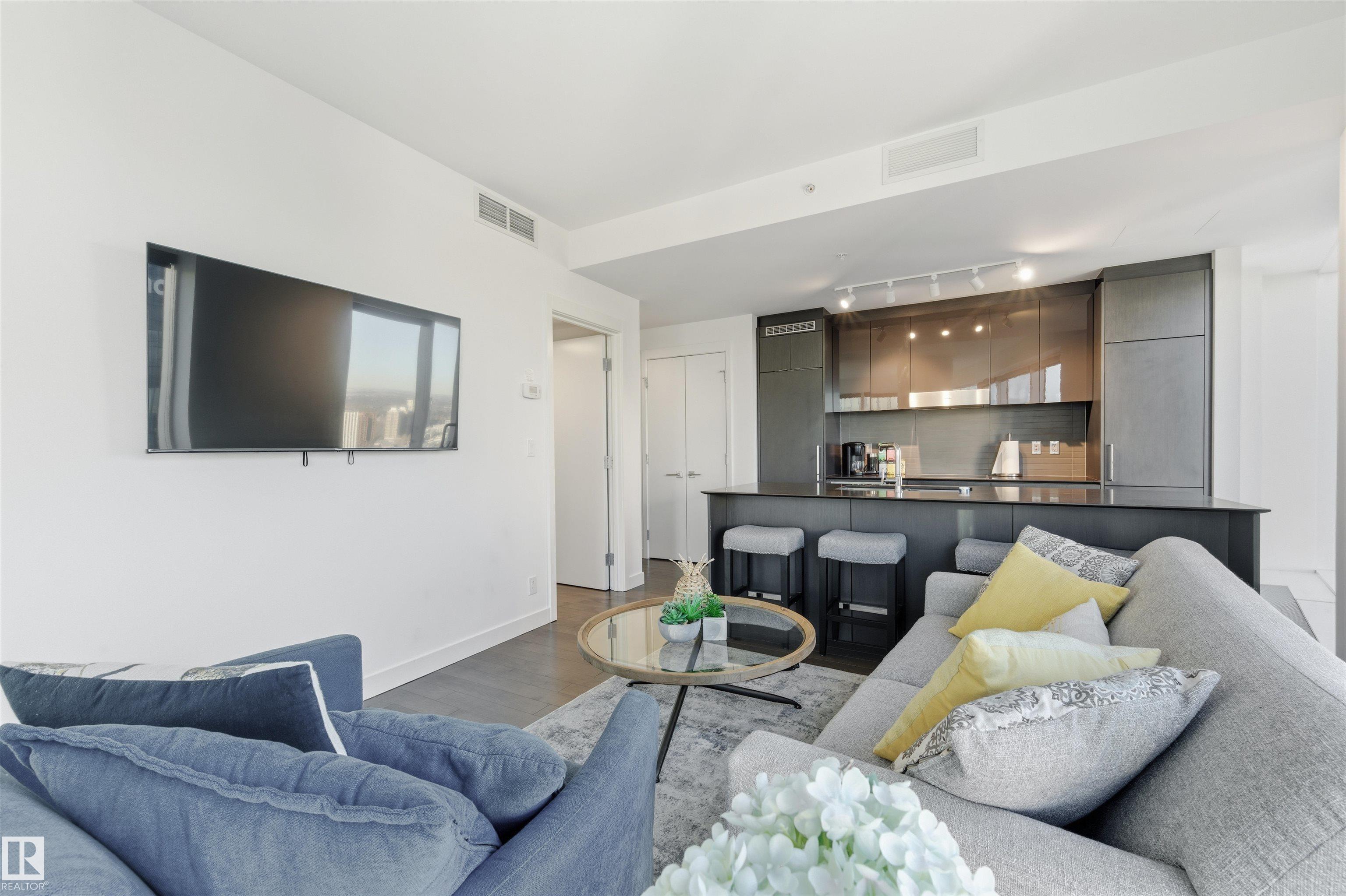 Picture for #3208 10360 102 ST NW