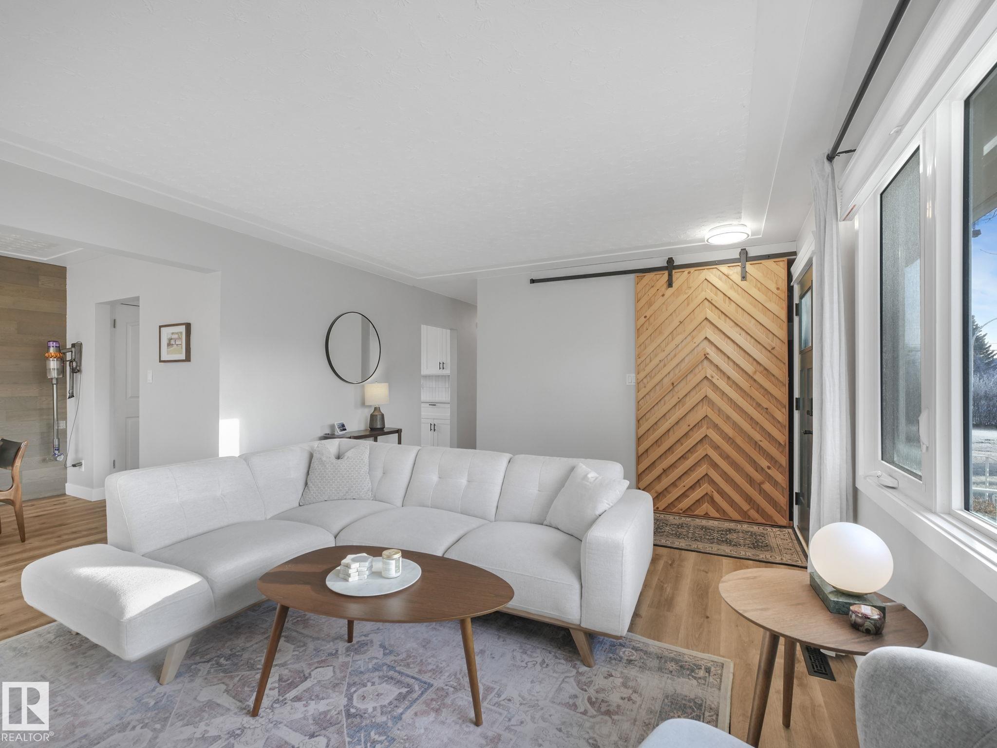 Picture for 10540 55 AV NW