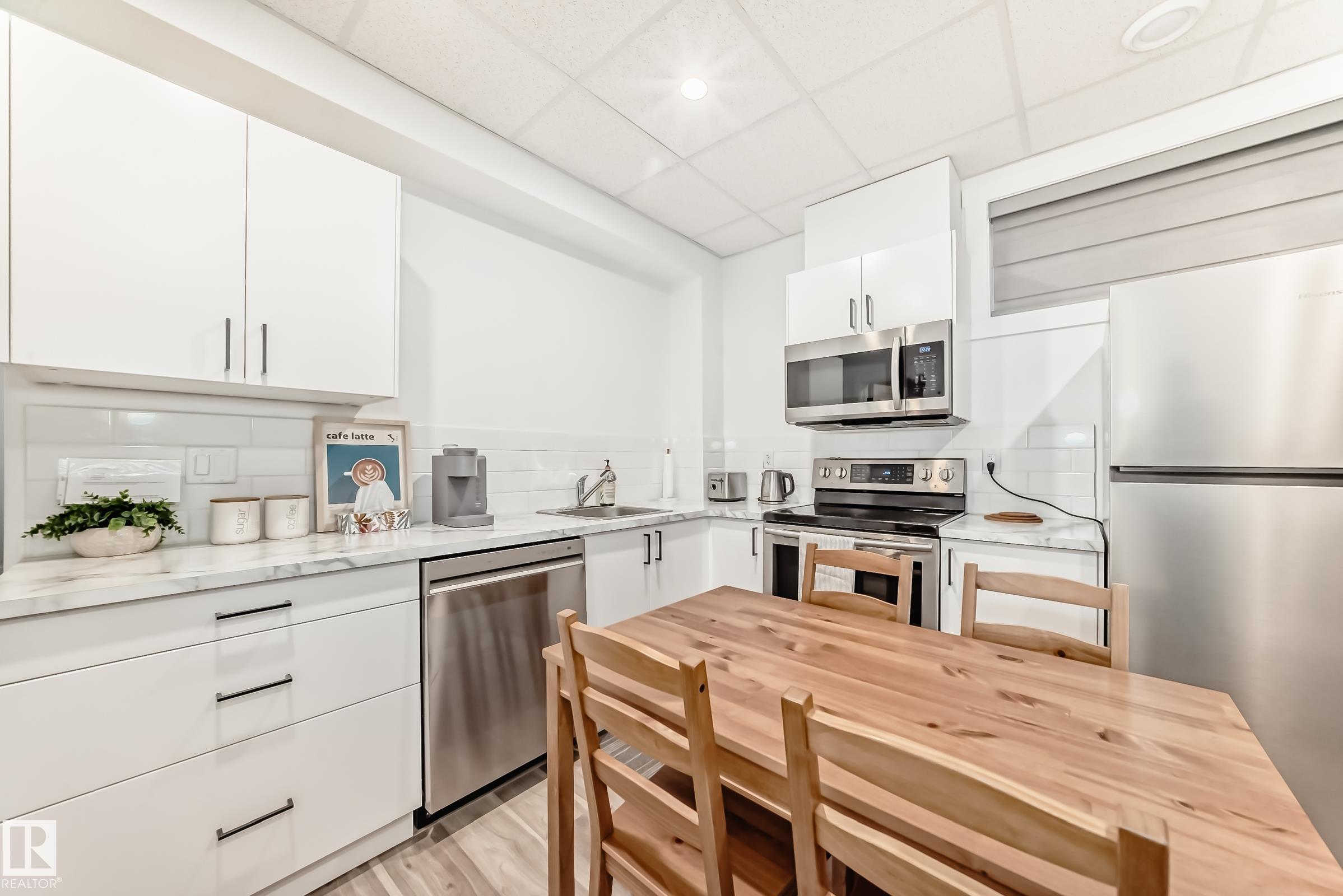 Photo 50 at 76 Strawberry Lane, Suntree, Leduc