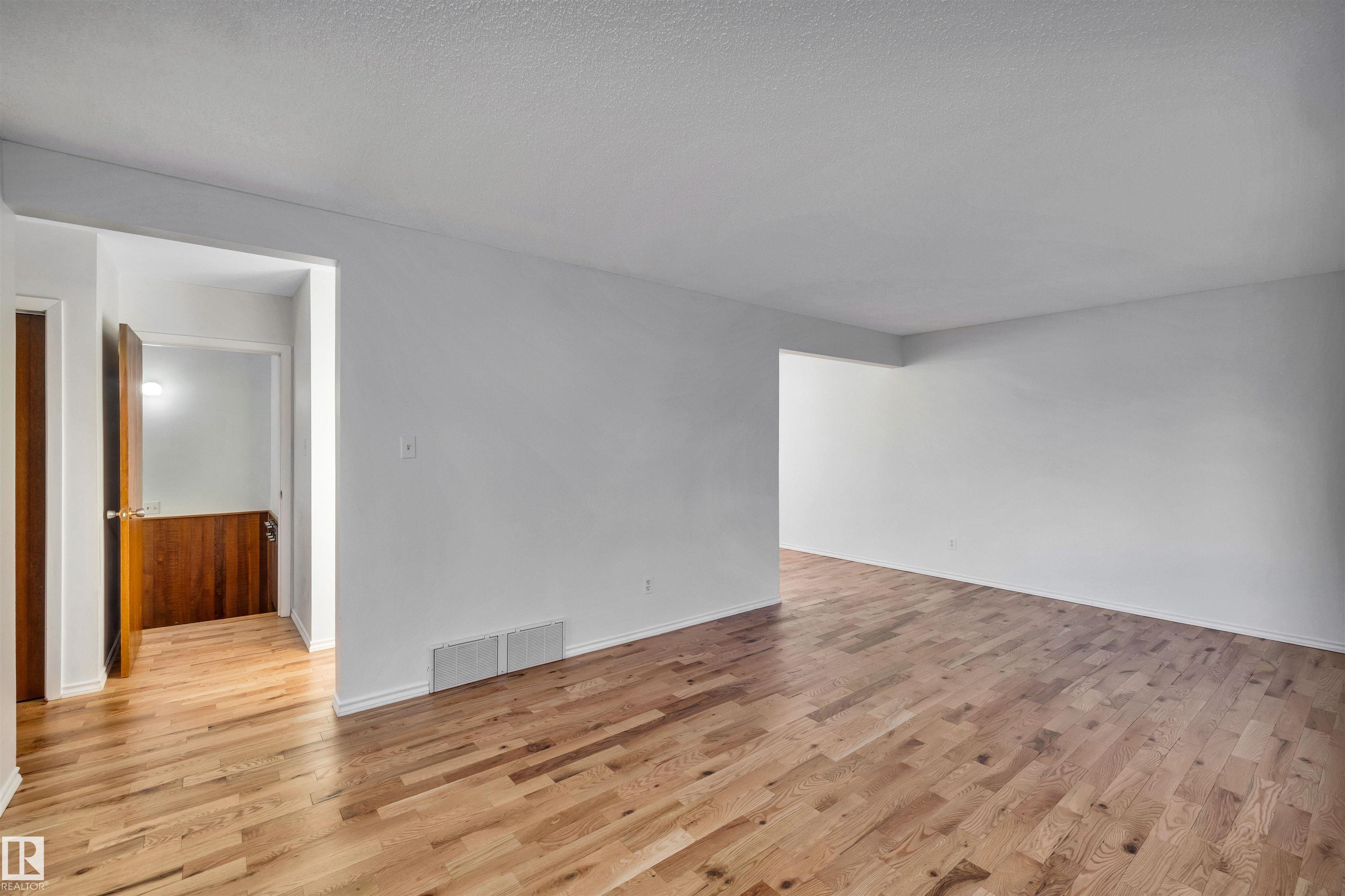 Picture for 11231 41 AV NW NW