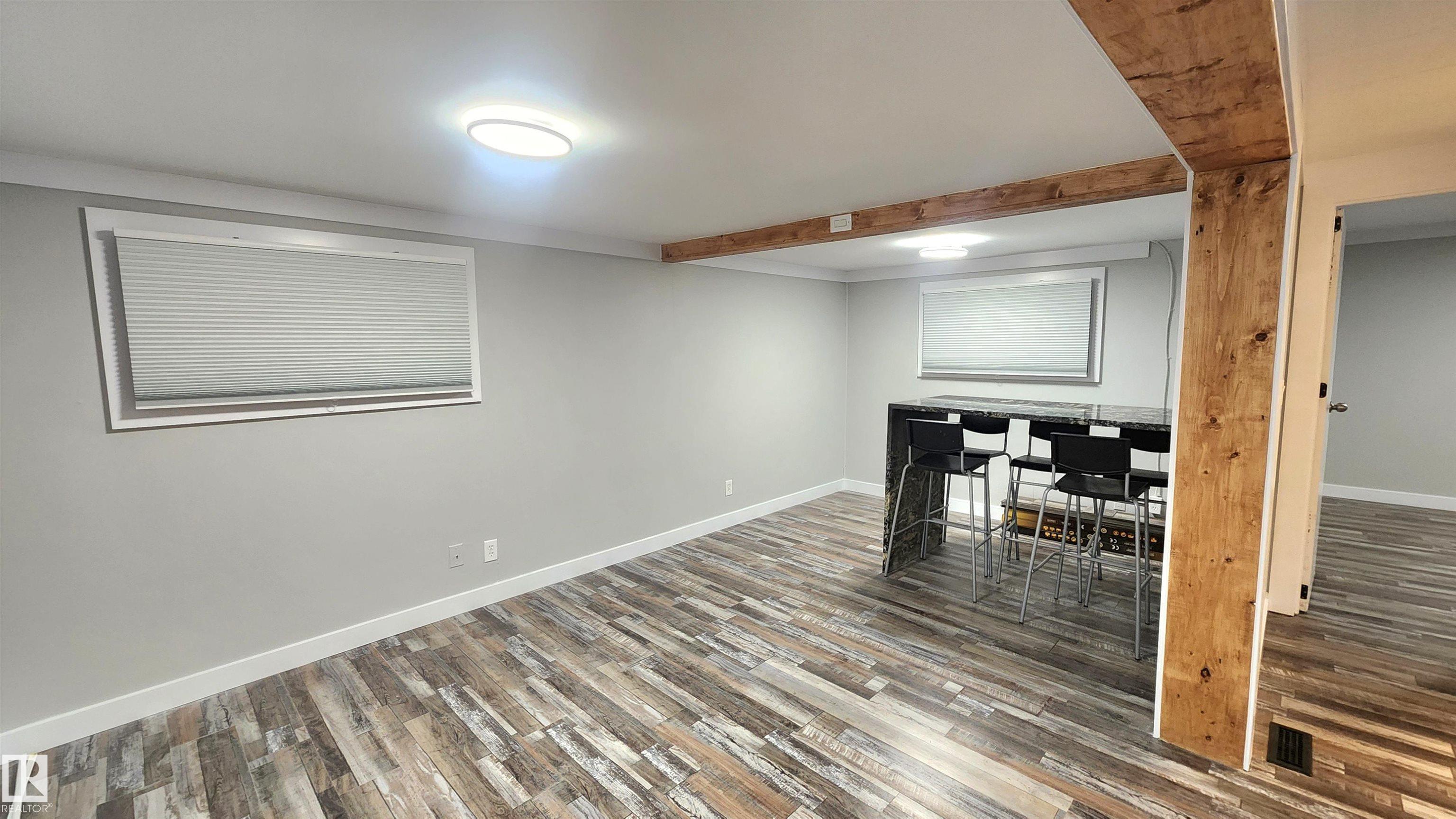 Picture for 90 RIM RD NW NW