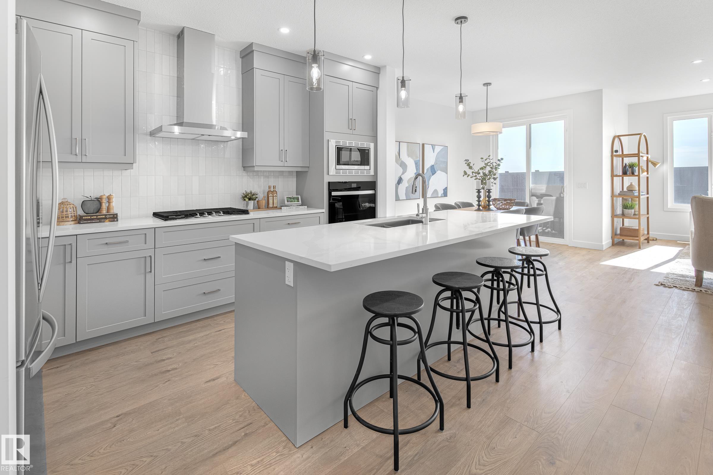 Picture for 8960 ELVES LO NW