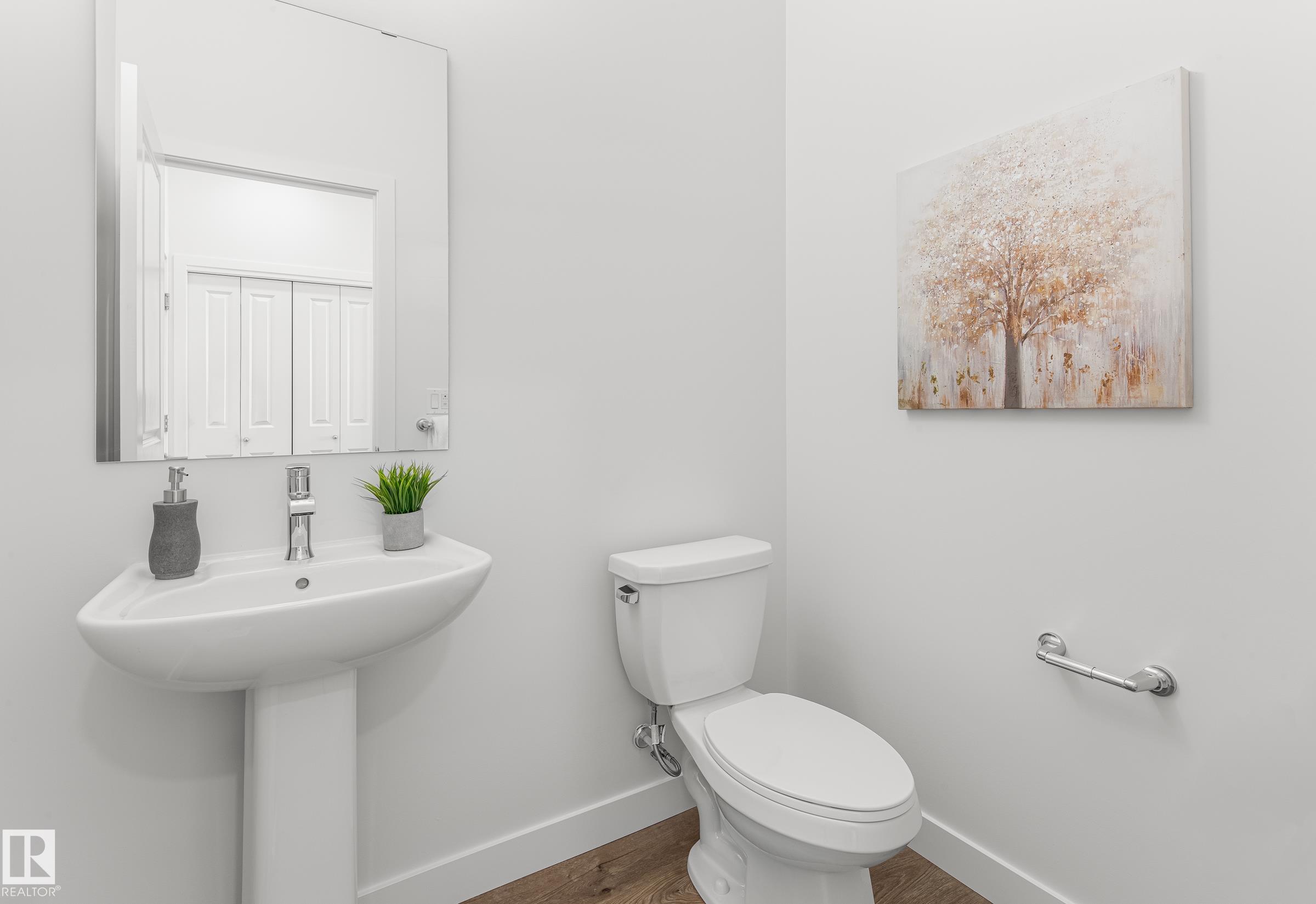 Picture for 8960 ELVES LO NW