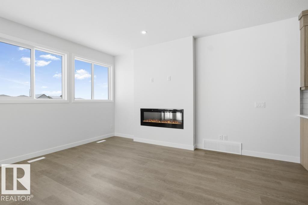 Picture for 3725 ERLANGER DR NW