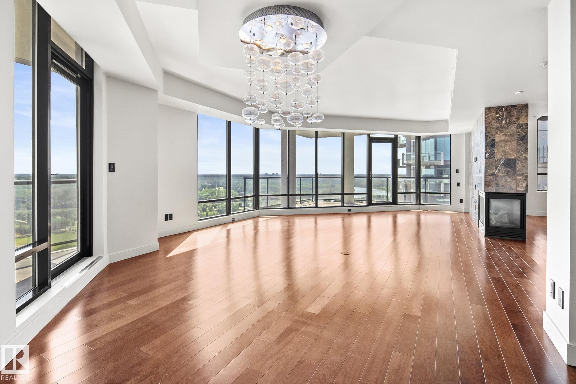 Picture for #1200 11933 JASPER AV NW