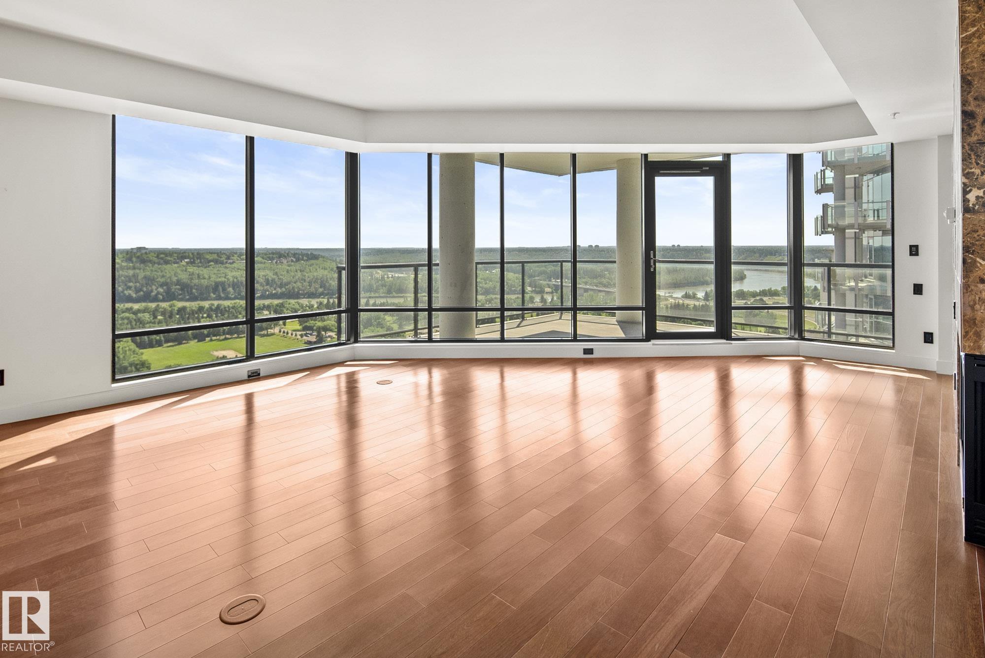 Picture for #1200 11933 JASPER AV NW