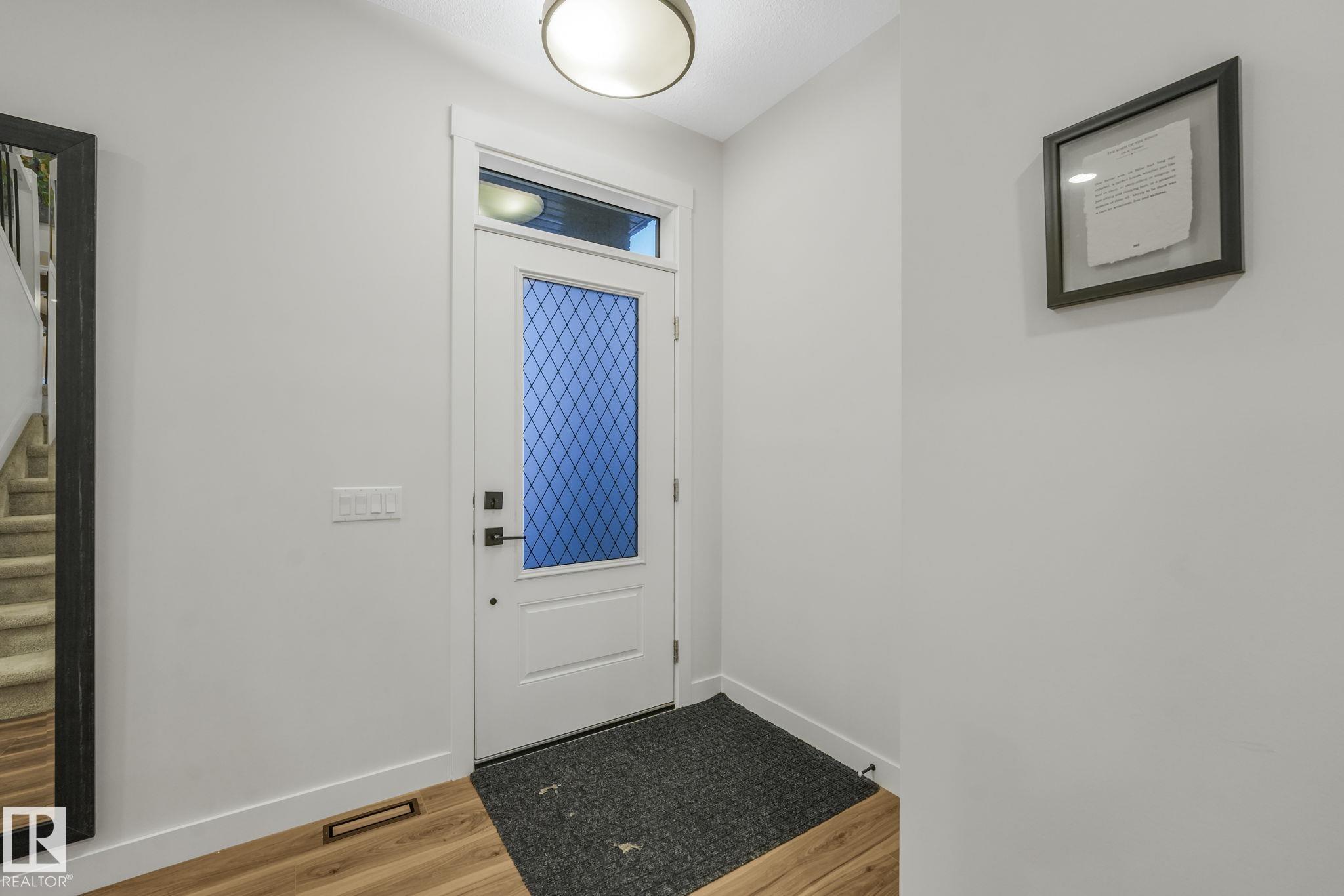 Picture for 707 KINGLET BV NW