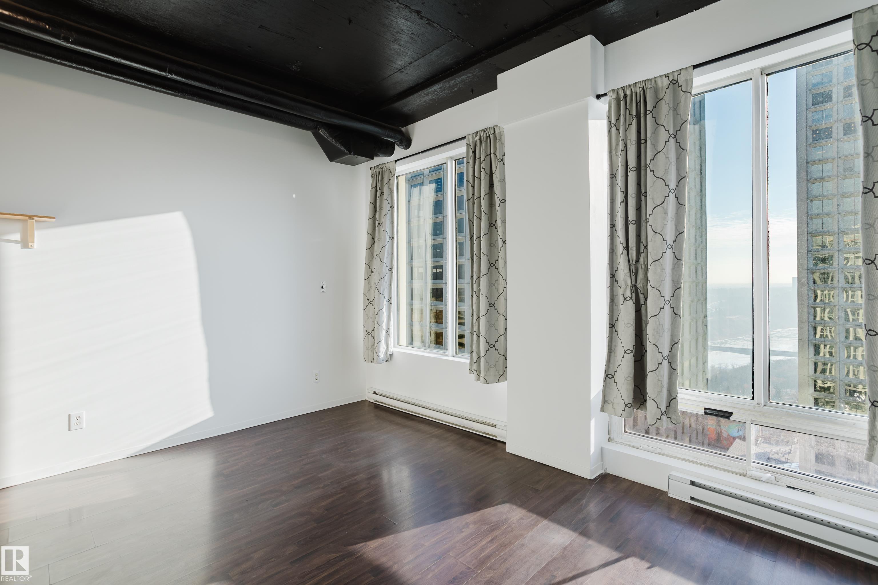 Picture for #1611 10024 JASPER AV NW